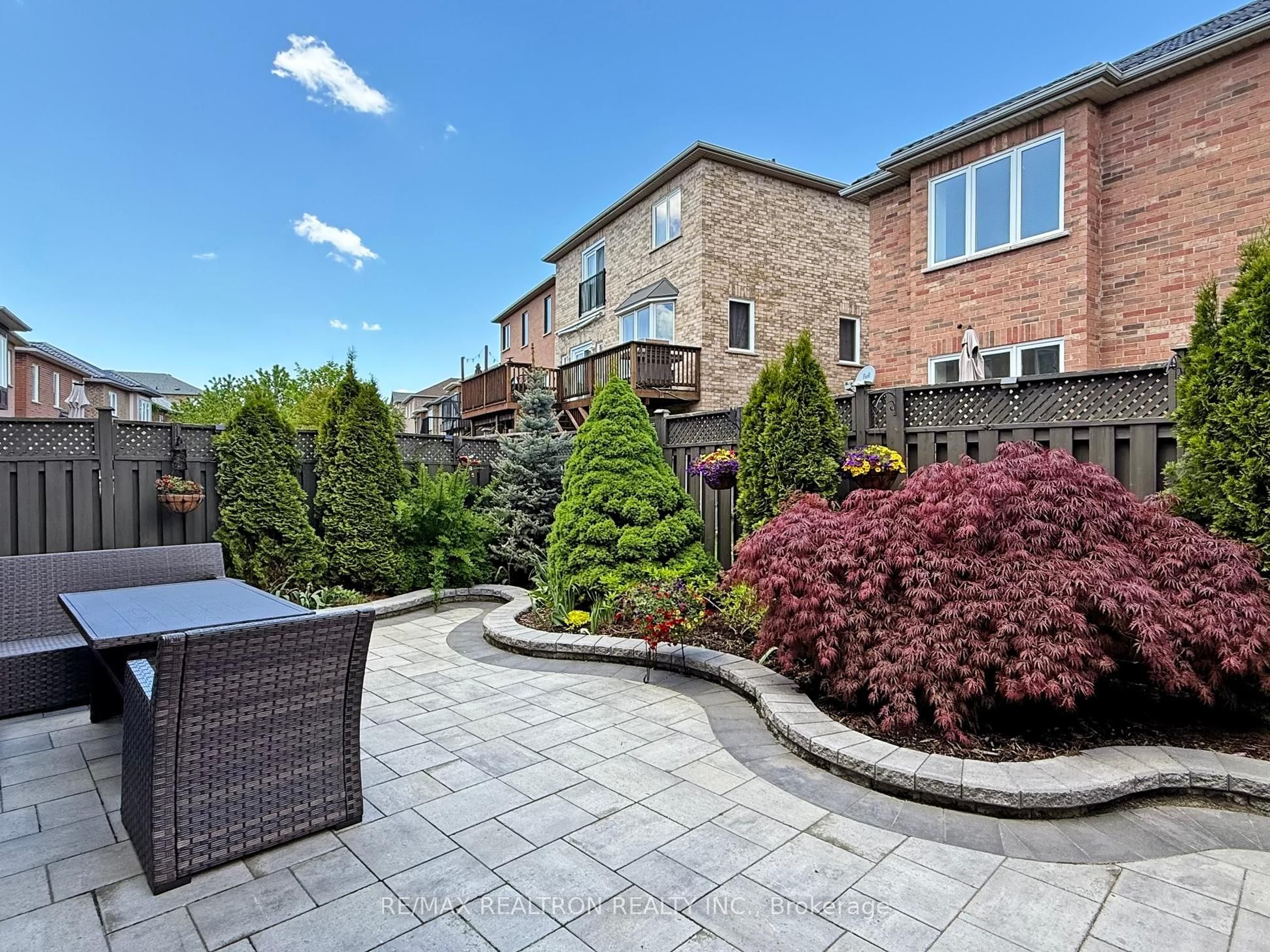 115 Bentoak Crescent Property Photo 32