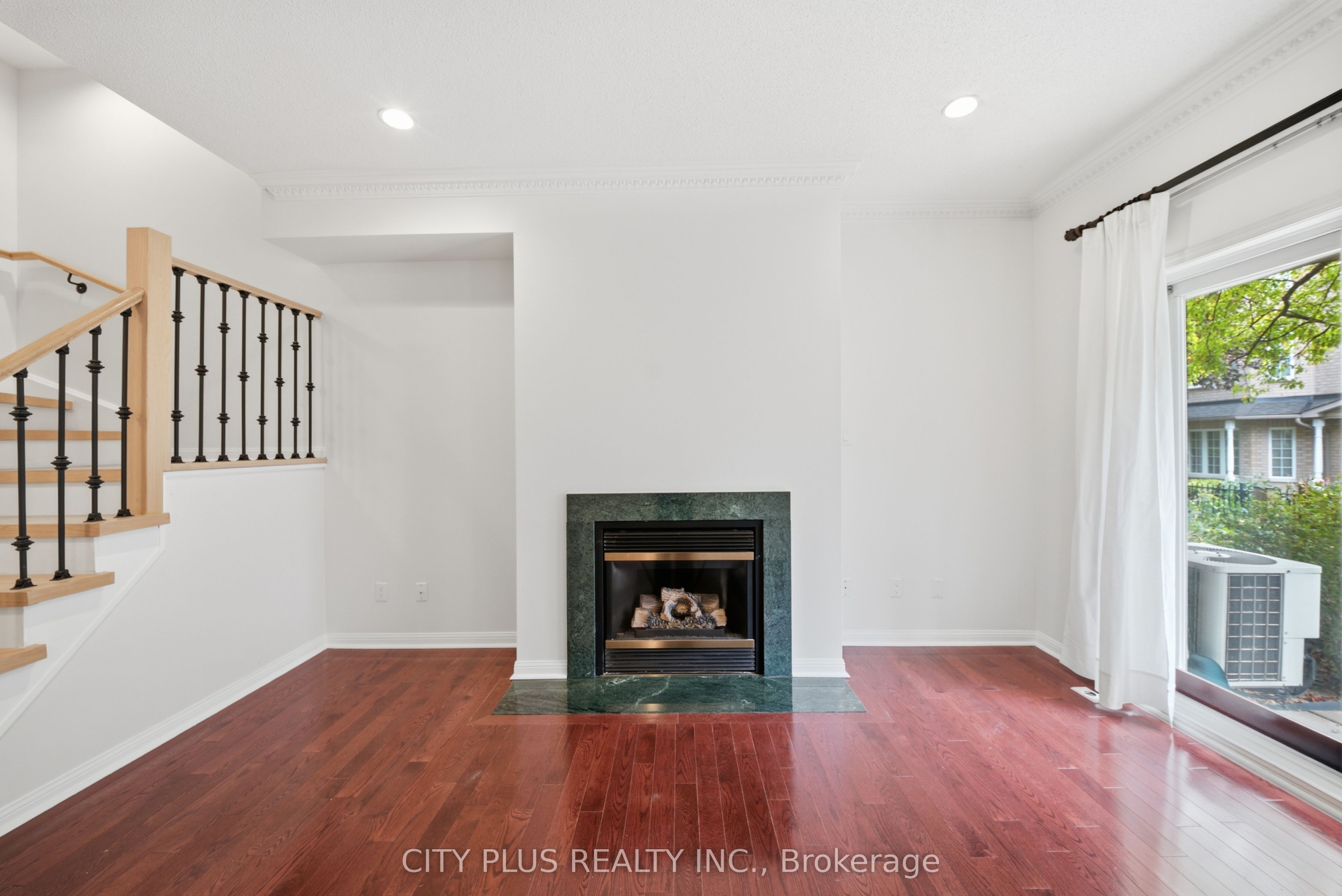 21 St. Moritz Way 3a Property Photo 2