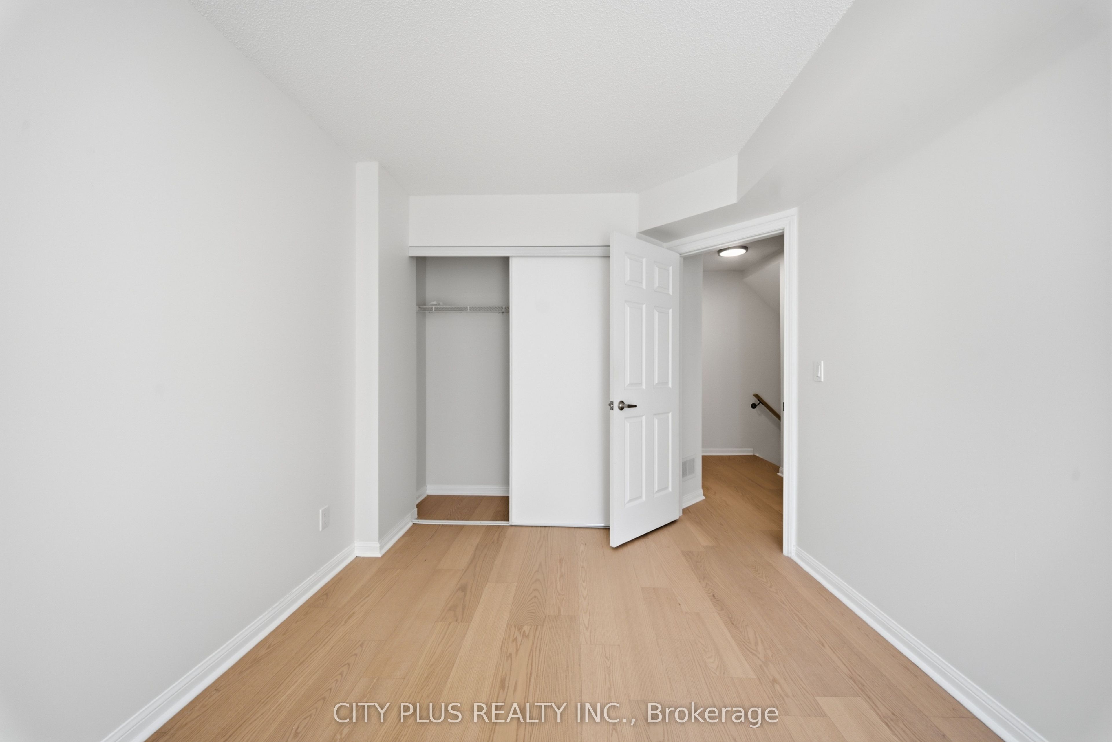 21 St. Moritz Way 3a Property Photo 16