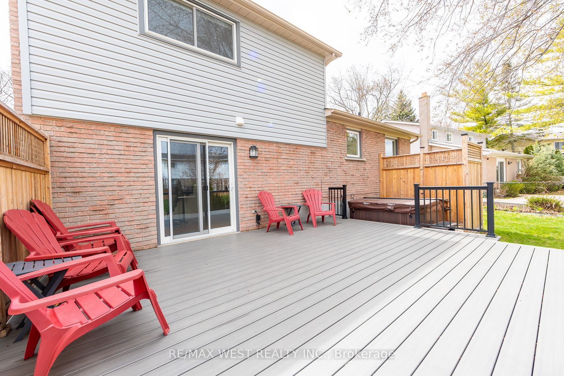 20 Sanderson Crescent Property Photo 27