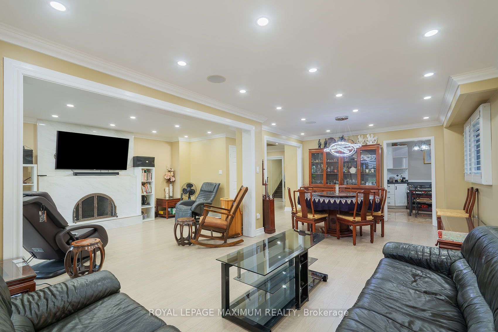 53 Aberdeen Avenue Property Photo 5