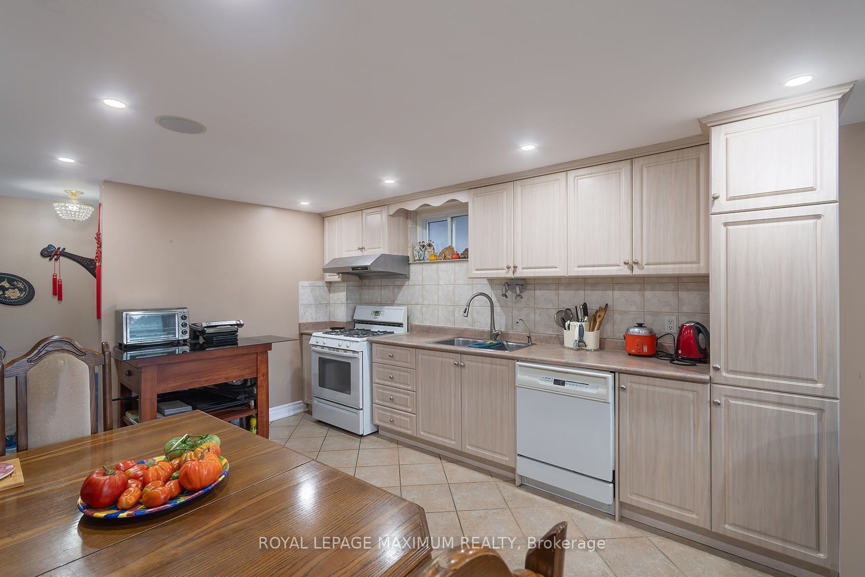 53 Aberdeen Avenue Property Photo 29