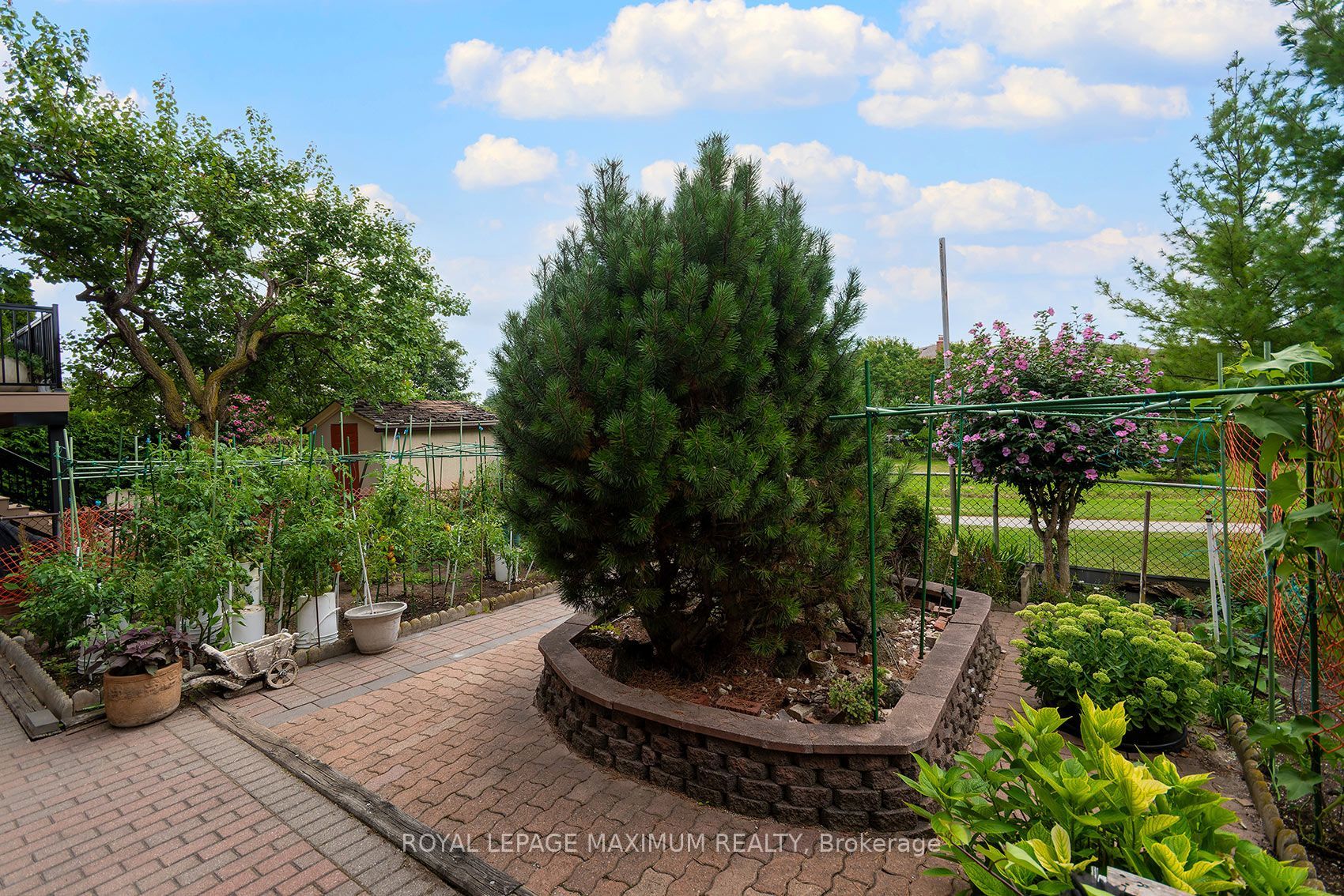 53 Aberdeen Avenue Property Photo 35