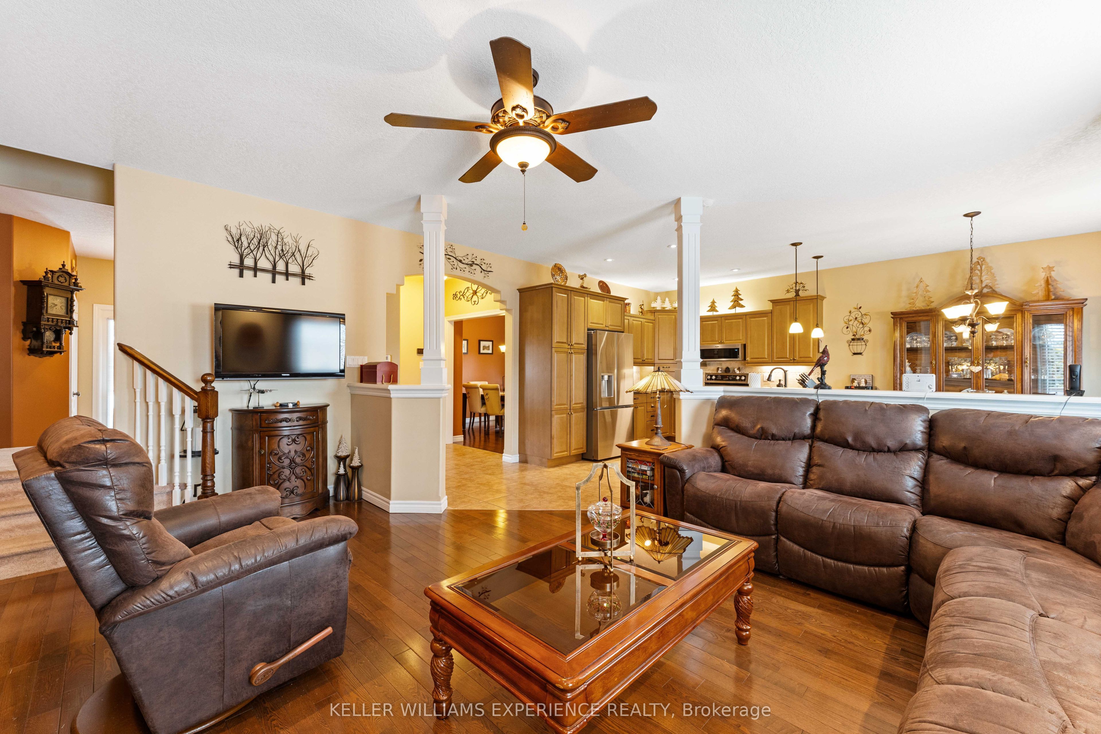 87 Armeda Clow Crescent Property Photo 18