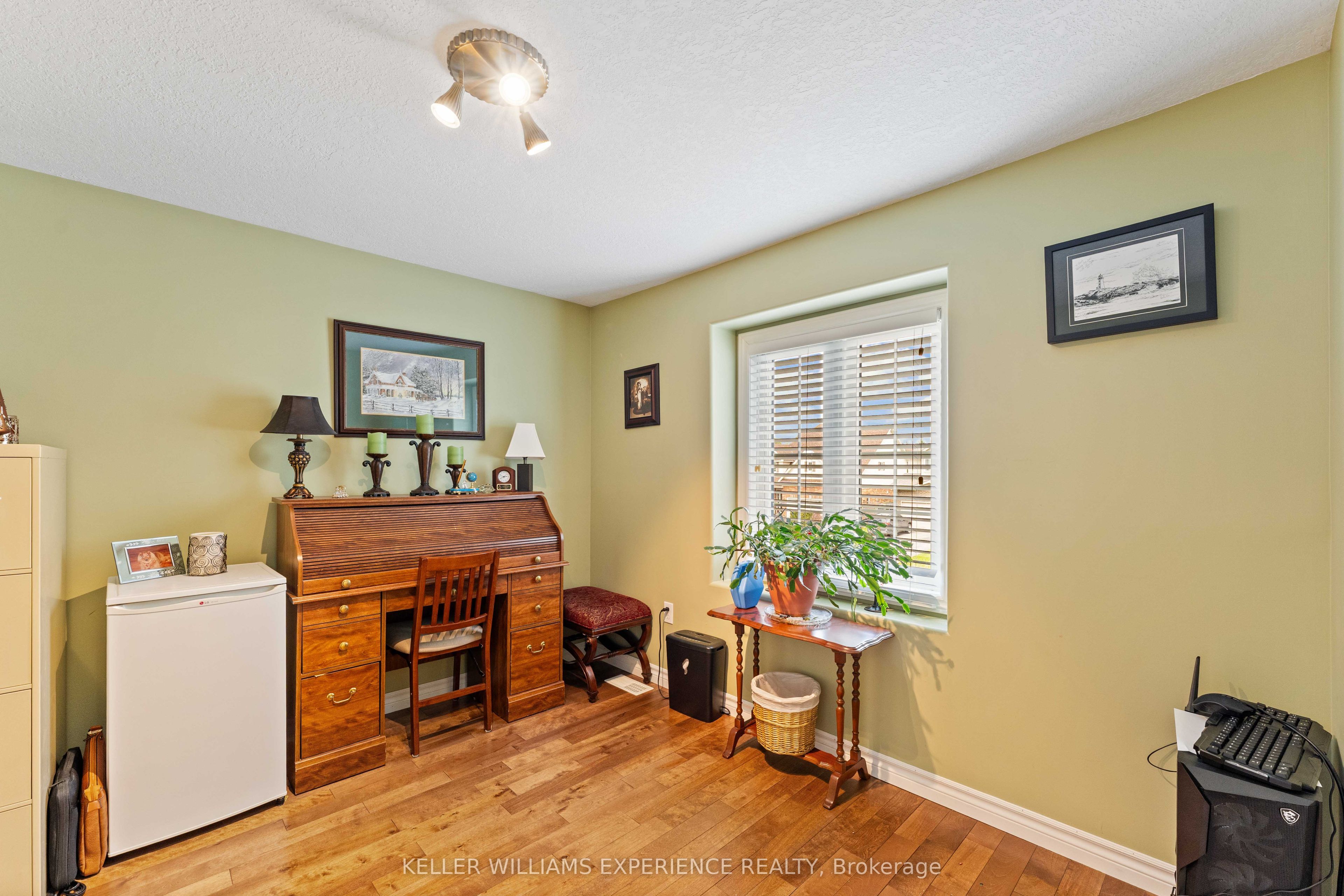 87 Armeda Clow Crescent Property Photo 22