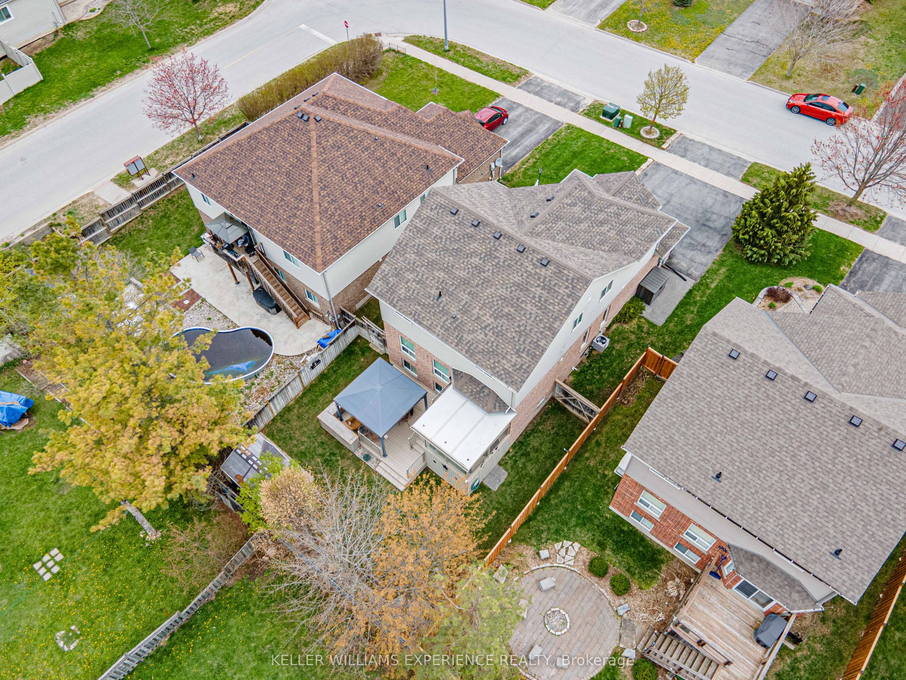 87 Armeda Clow Crescent Property Photo 47