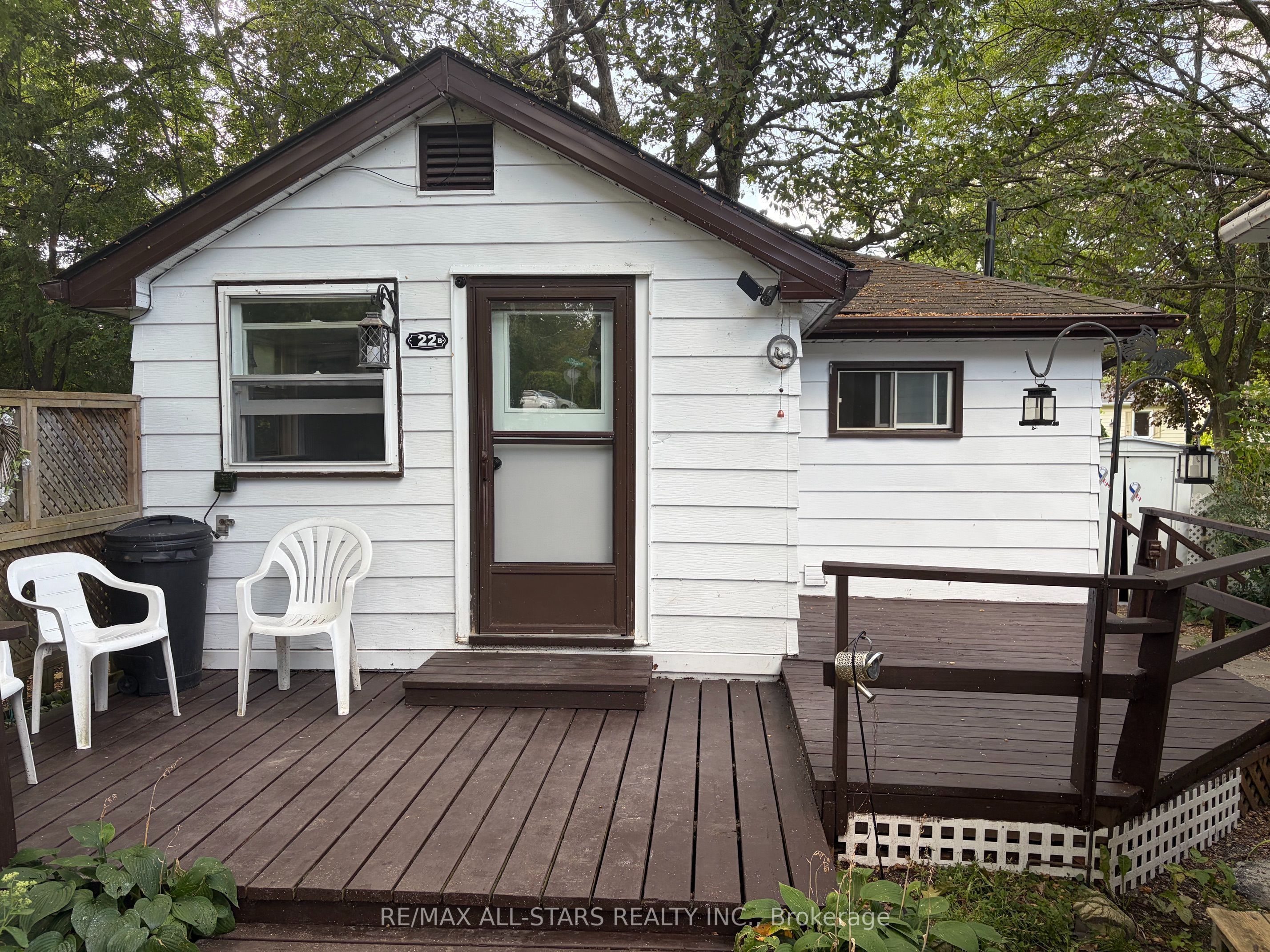 22B Thompson Drive Property Photo 1