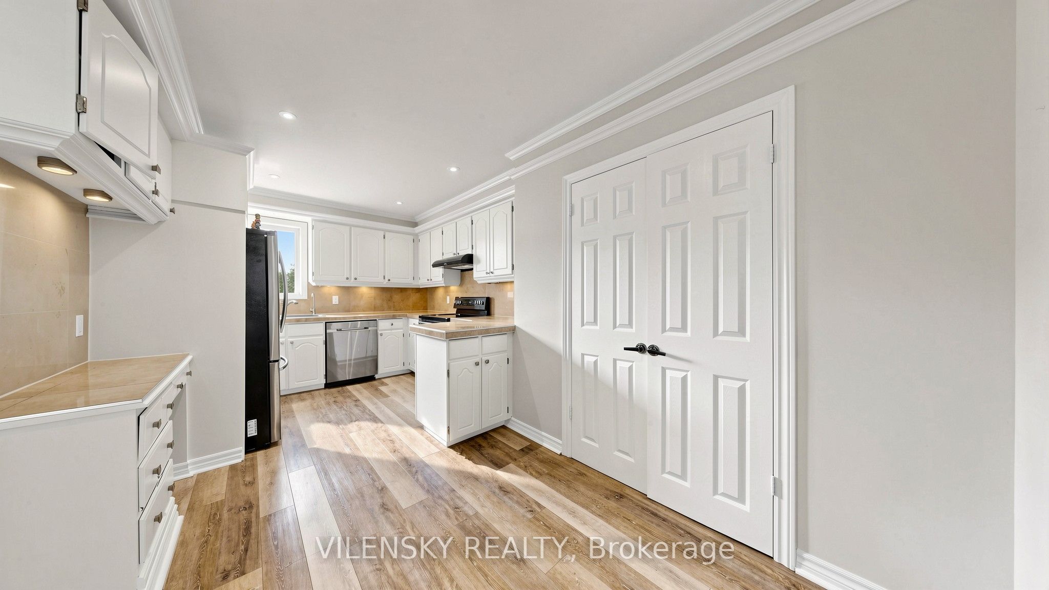 14 Poplar Crescent 19 Property Photo 10