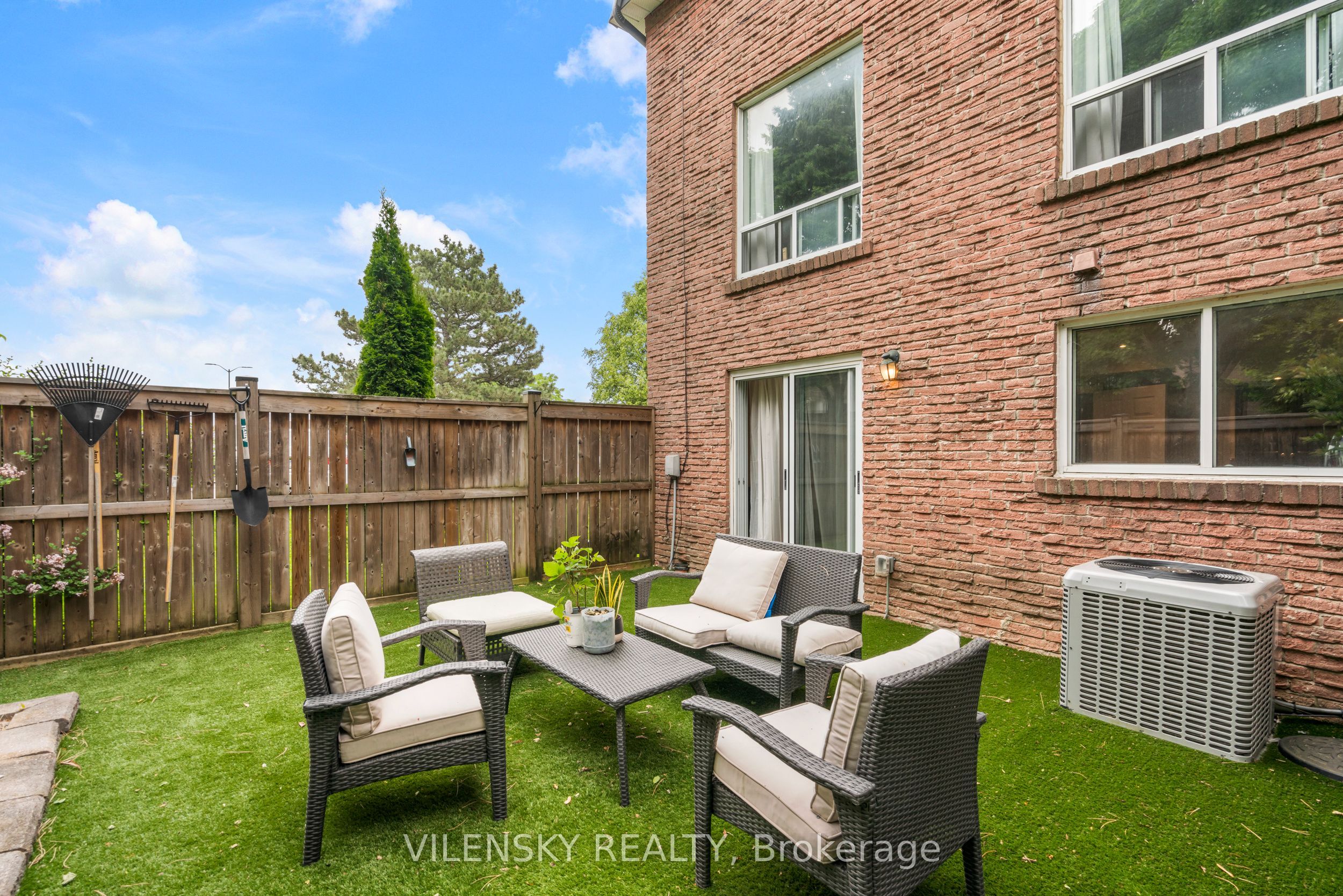 14 Poplar Crescent 19 Property Photo 25