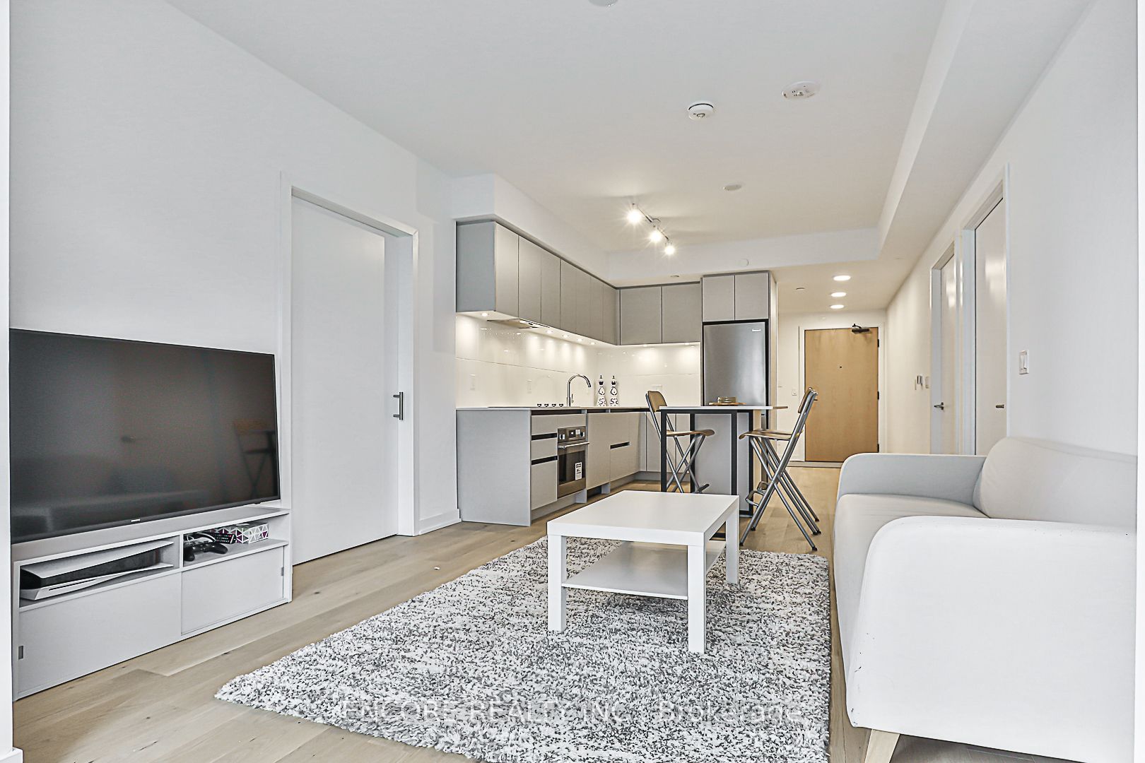 7950 Bathurst Street B502 Property Photo 18