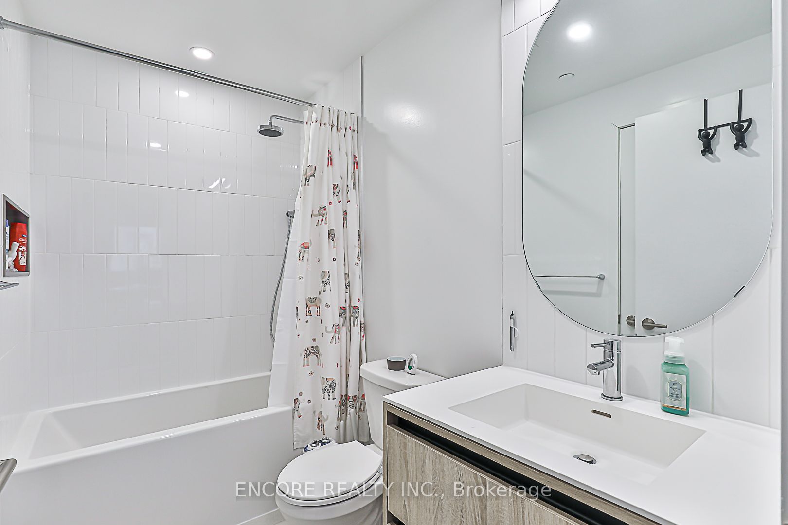 7950 Bathurst Street B502 Property Photo 22