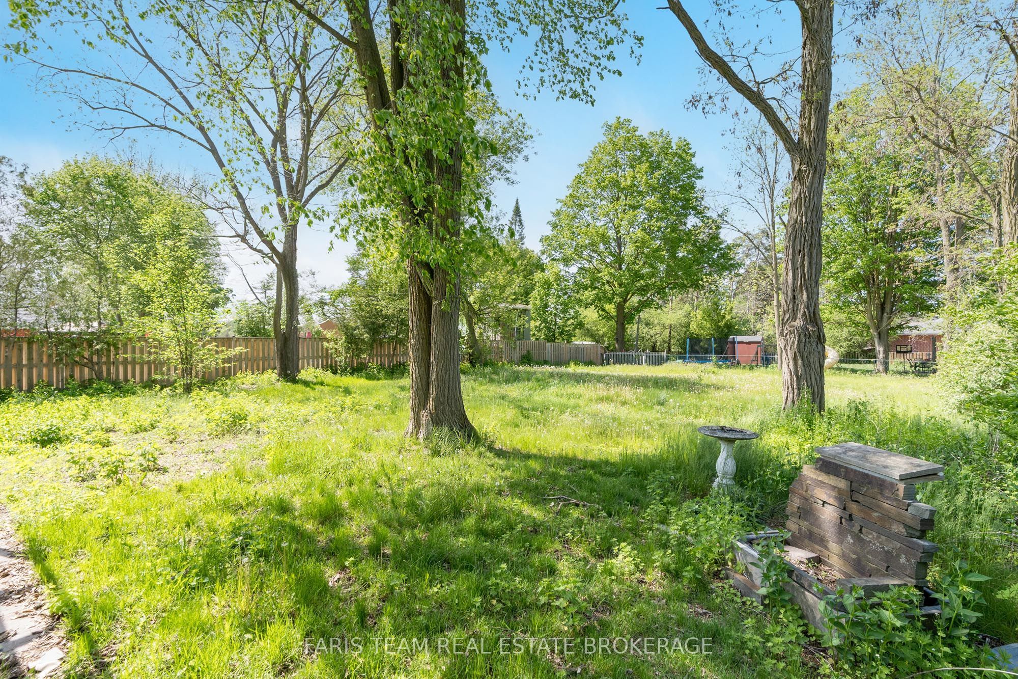 136 Oriole Drive Property Photo 34