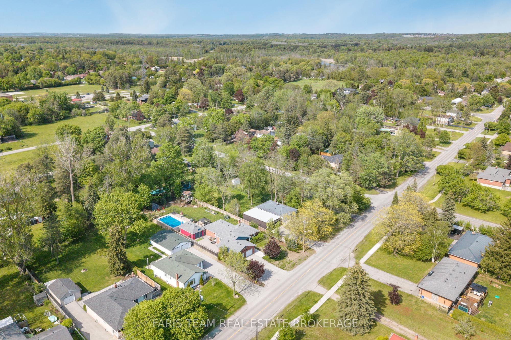 136 Oriole Drive Property Photo 41
