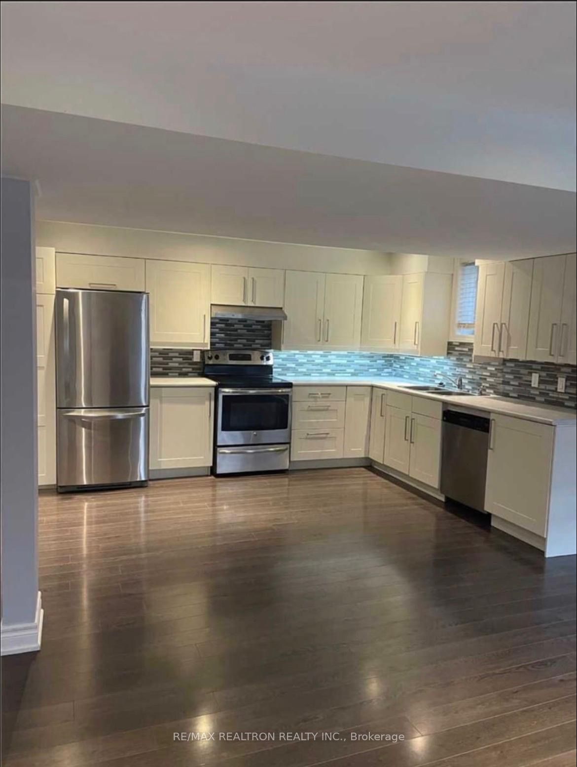 121 Silver Maple Rd Basement Road Property Photo 1