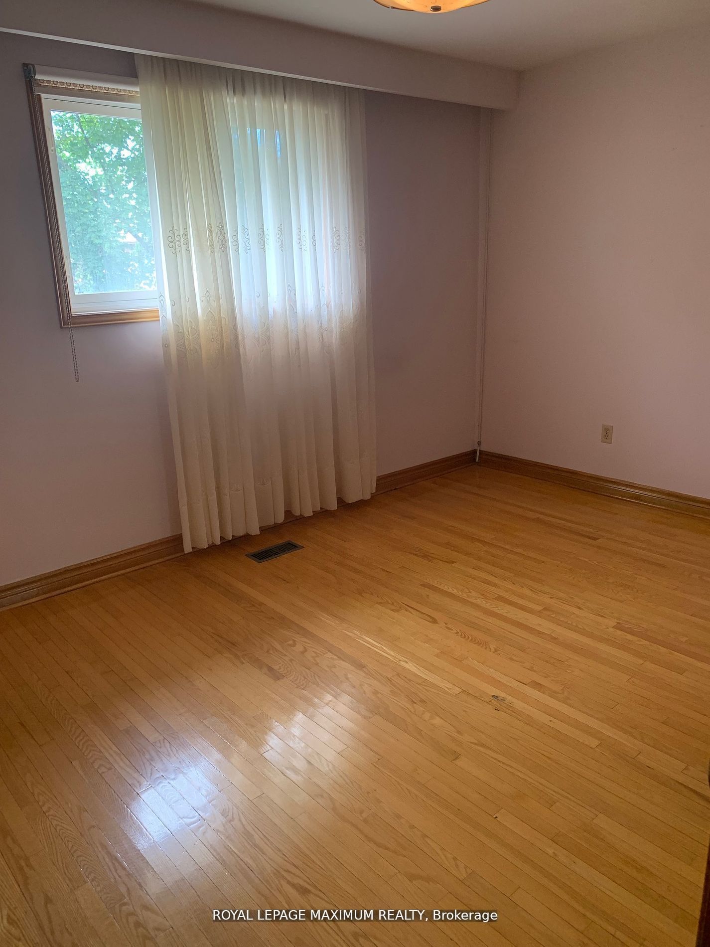 155 Rainbow Drive Property Photo 6
