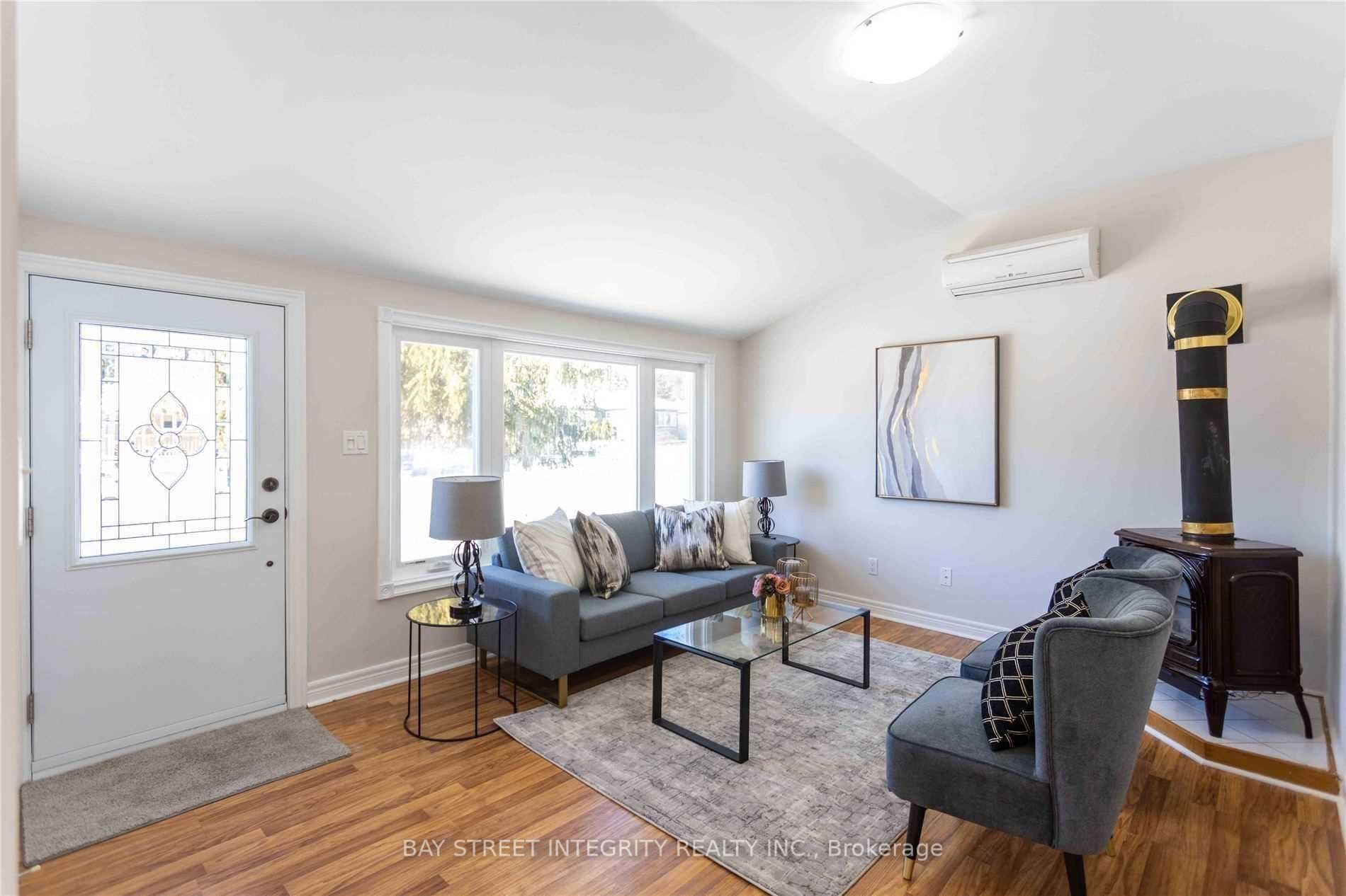 29 Balson Boulevard Property Photo 2