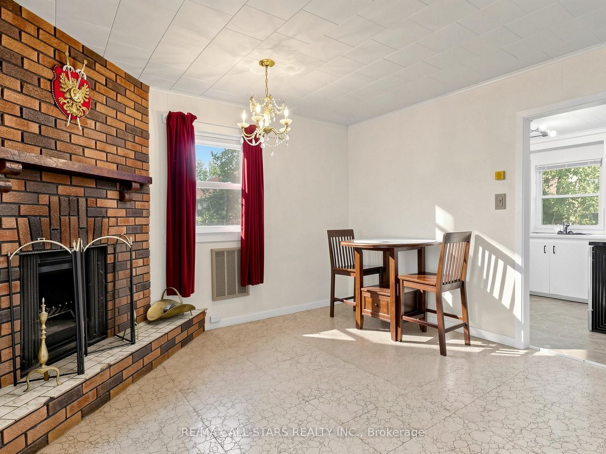 62 Irving Drive Property Photo 11