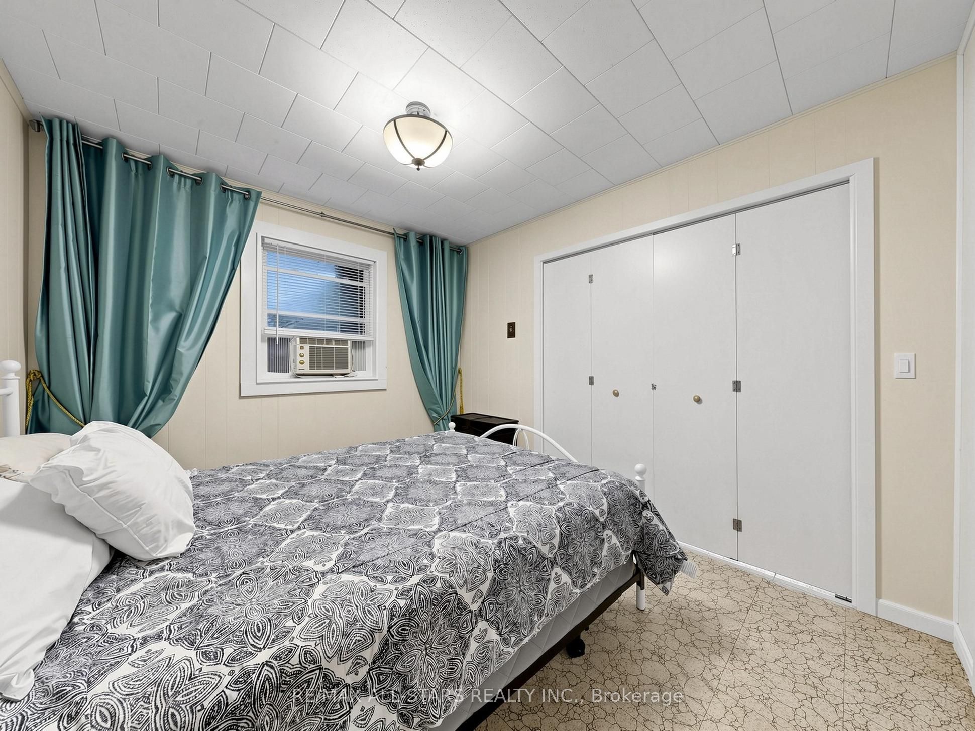 62 Irving Drive Property Photo 18