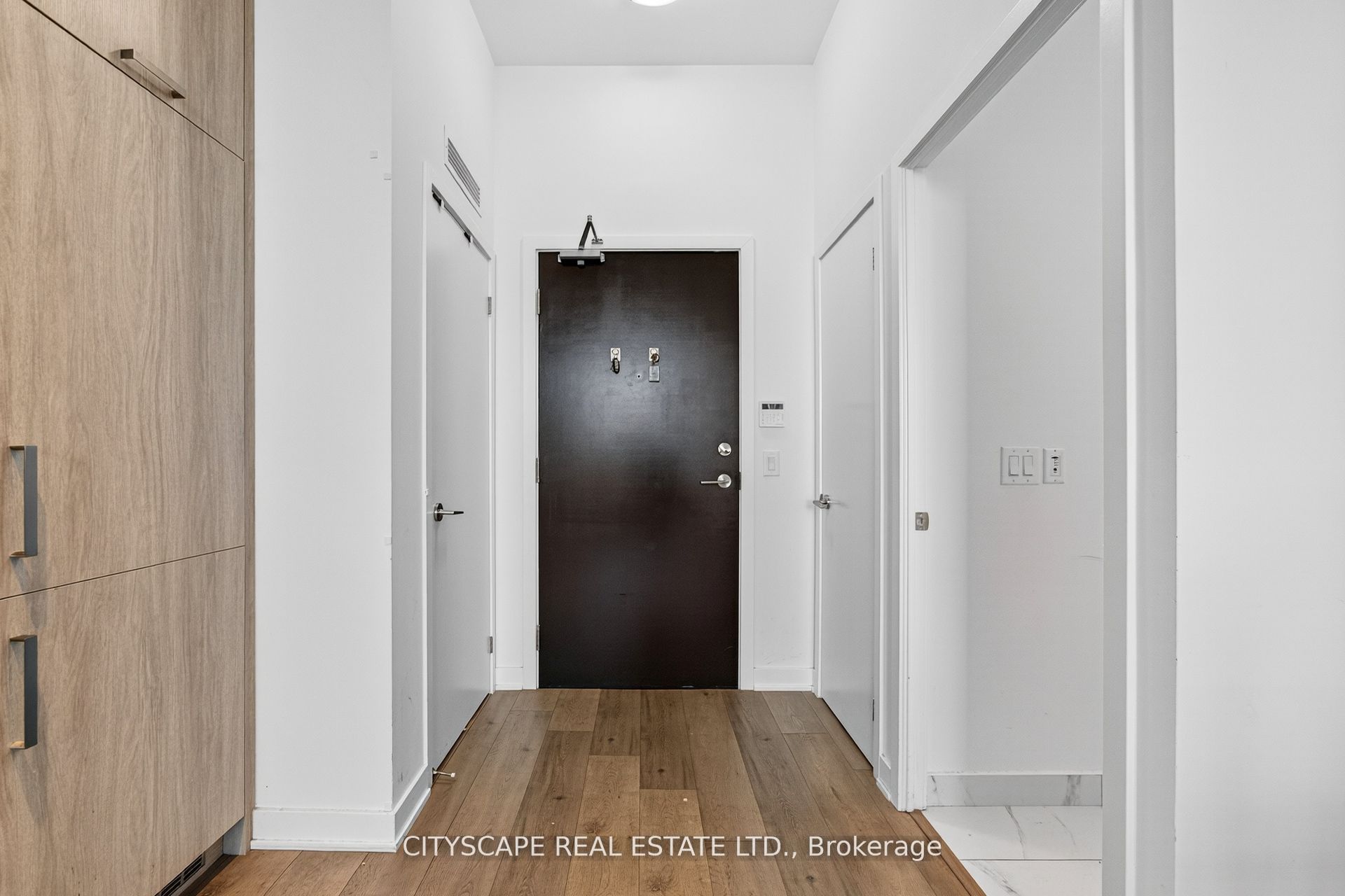 60 Honeycrisp Crescent 210 Property Photo 11