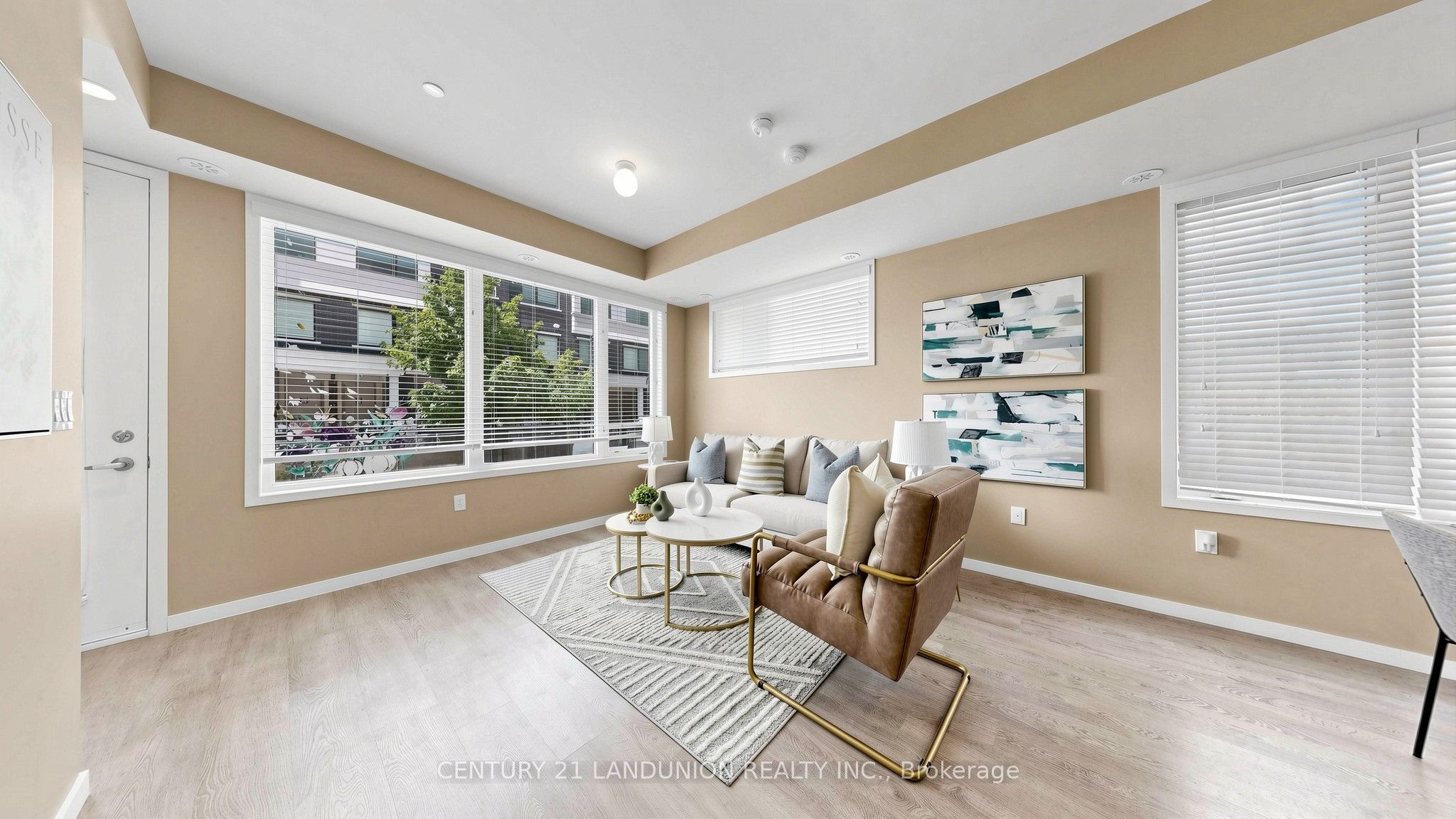 600 Alex Gardner Circle 107 Property Photo 3