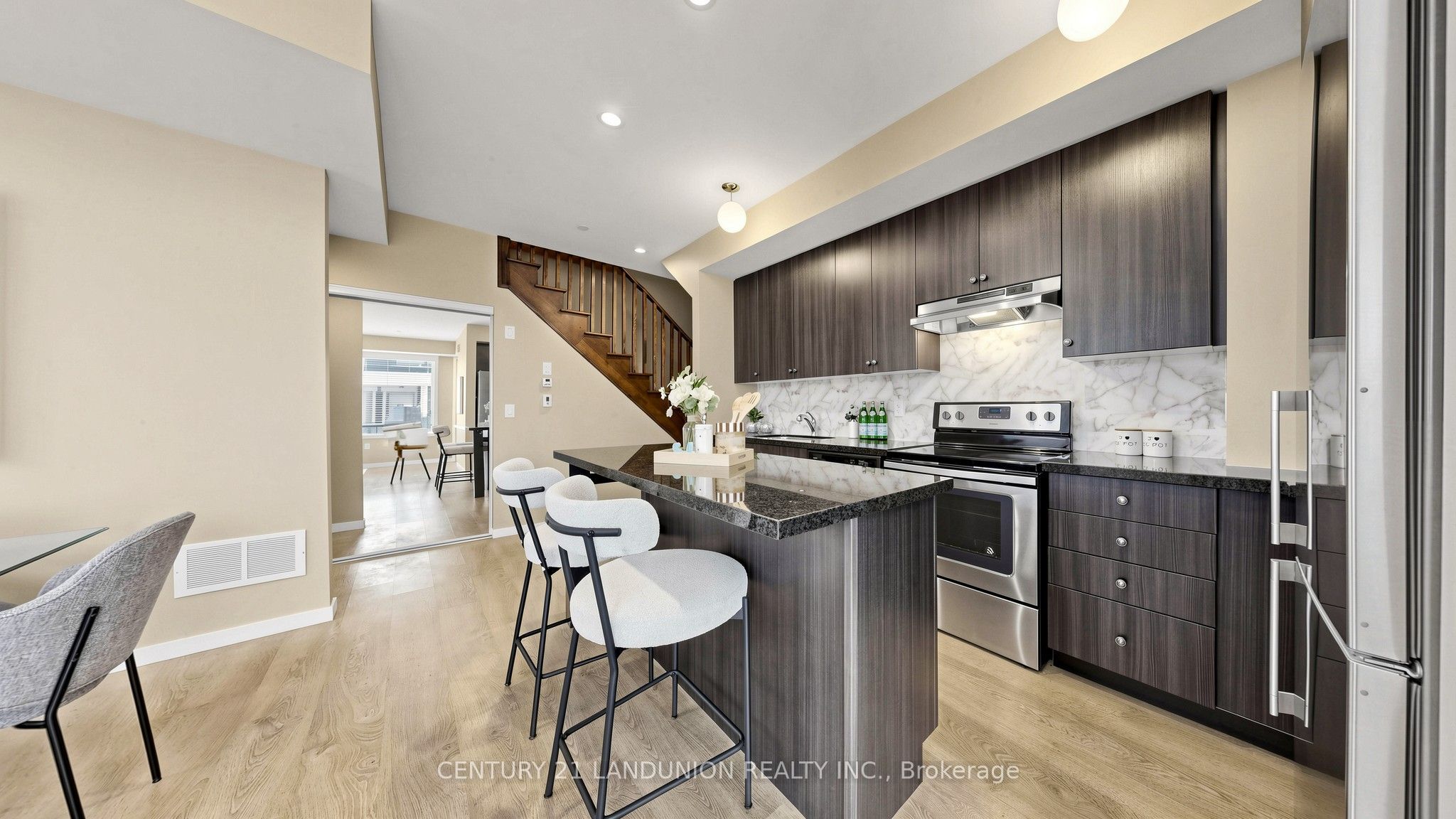 600 Alex Gardner Circle 107 Property Photo 10