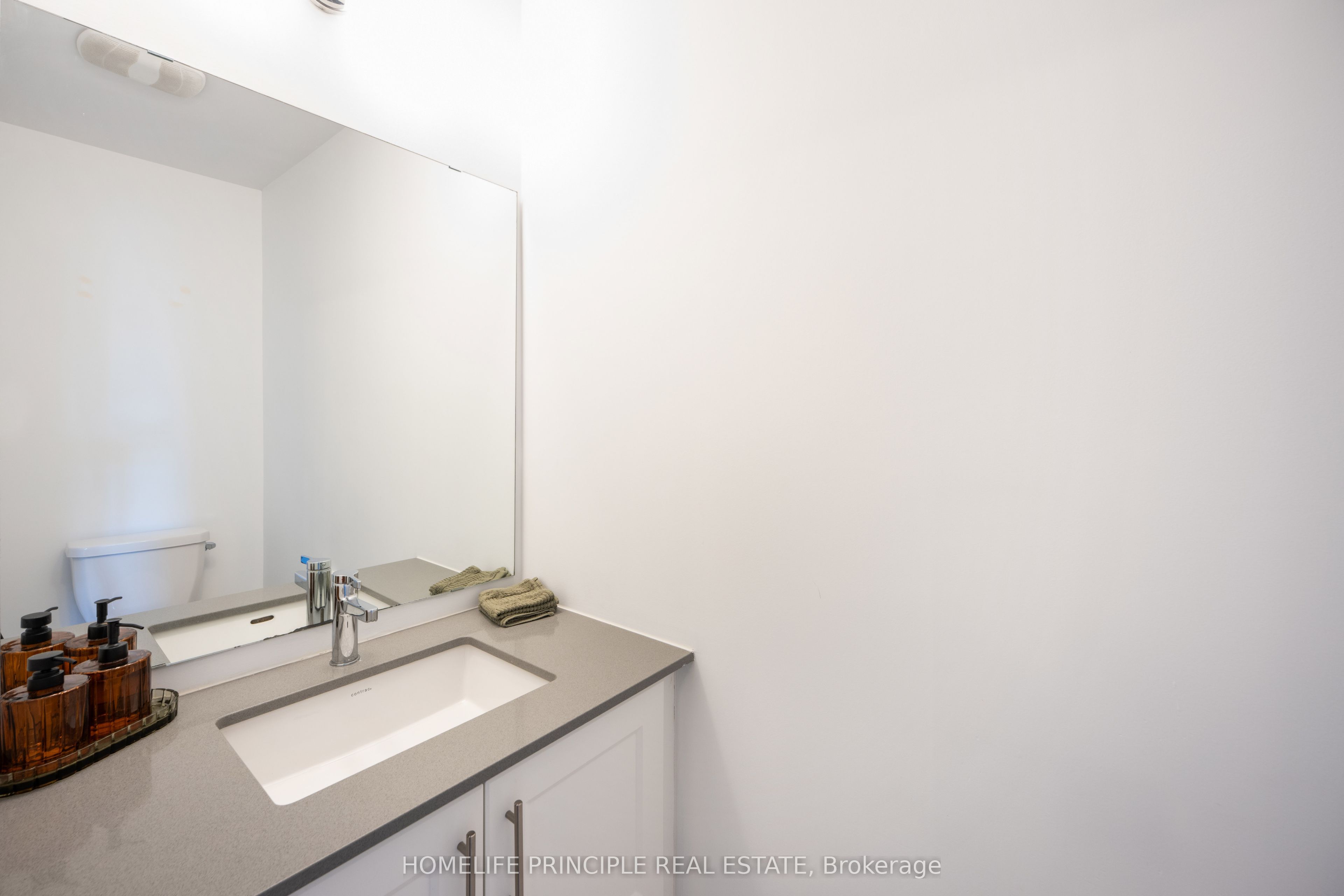 9560 Islington Avenue 113 Property Photo 20