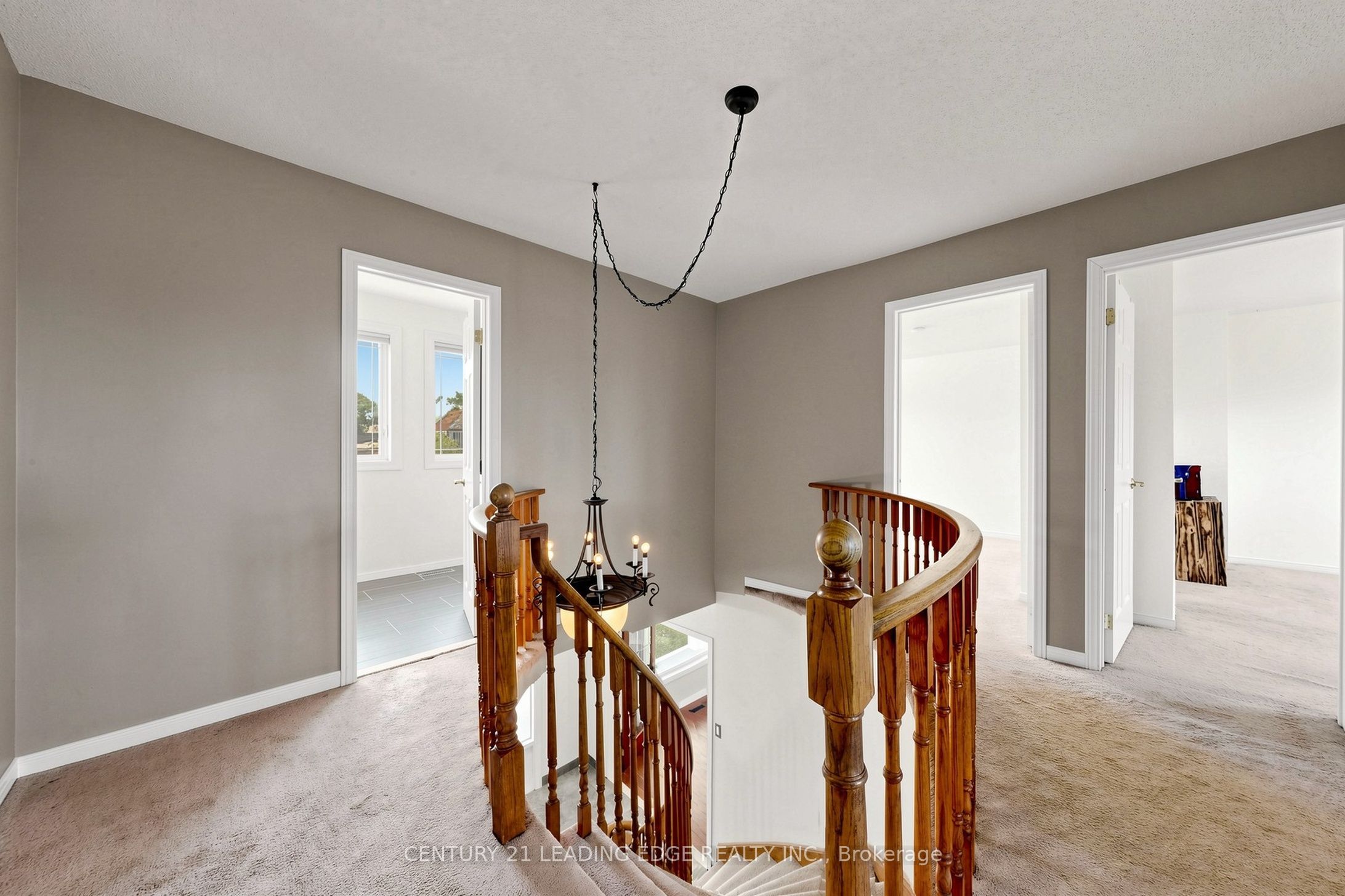153 Natanya Boulevard Property Photo 26