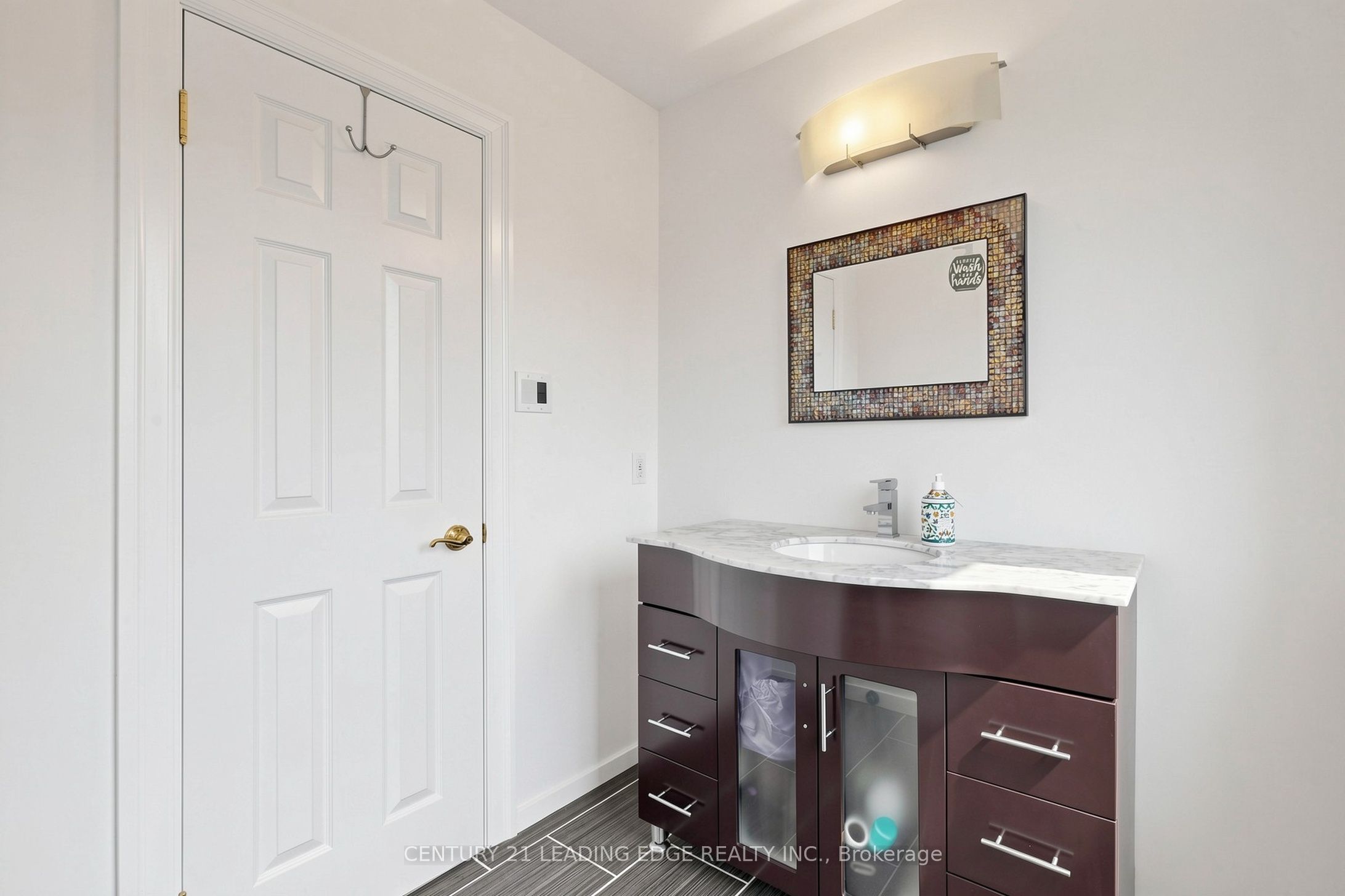 153 Natanya Boulevard Property Photo 41