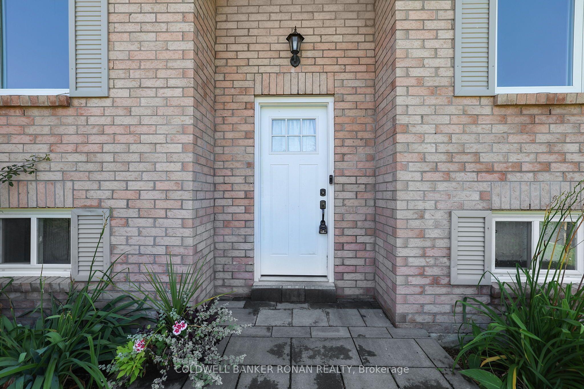 8 Mccarthy Crescent Property Photo 3