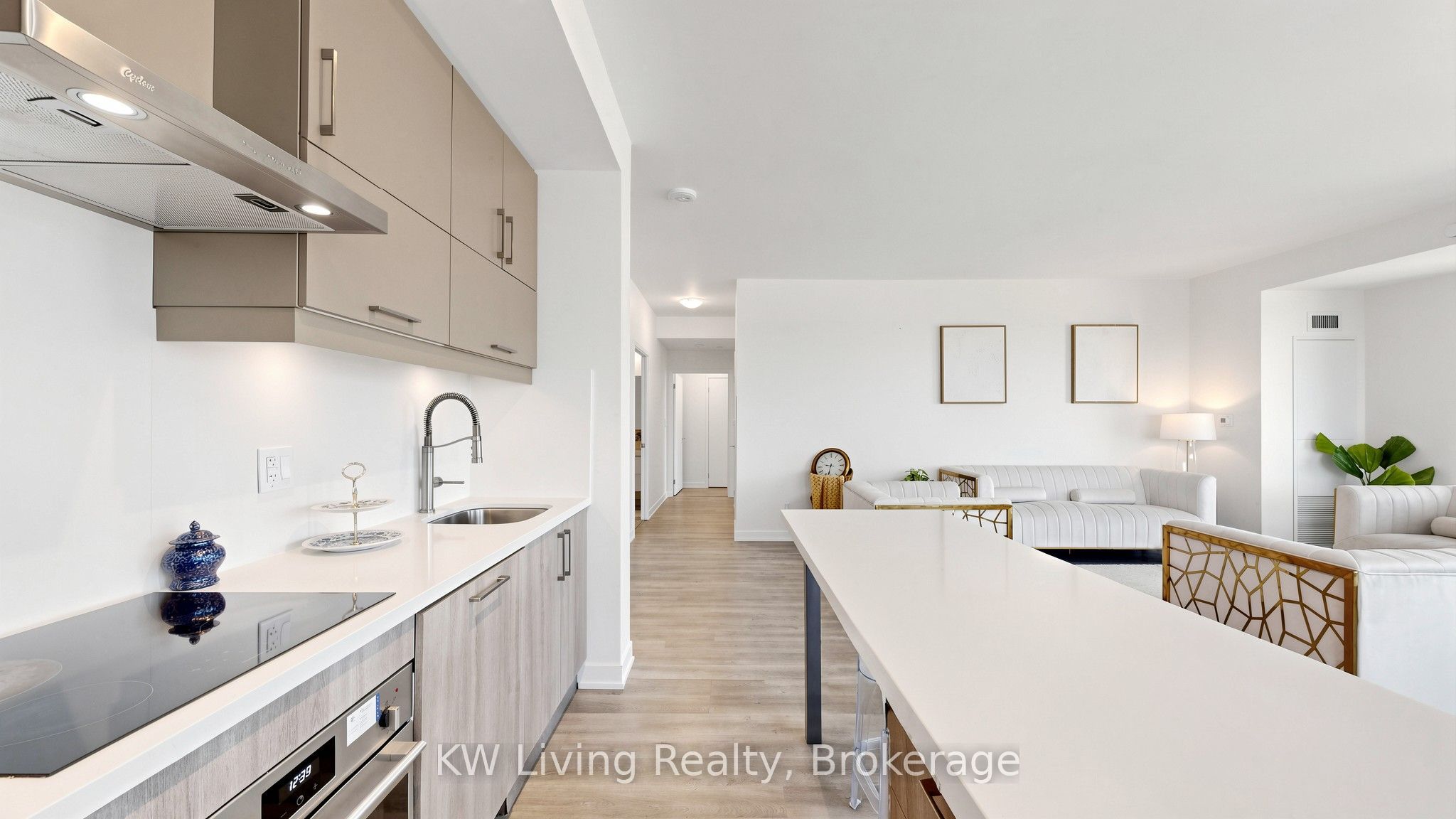 8119 Birchmount Road 1512 Property Photo 11