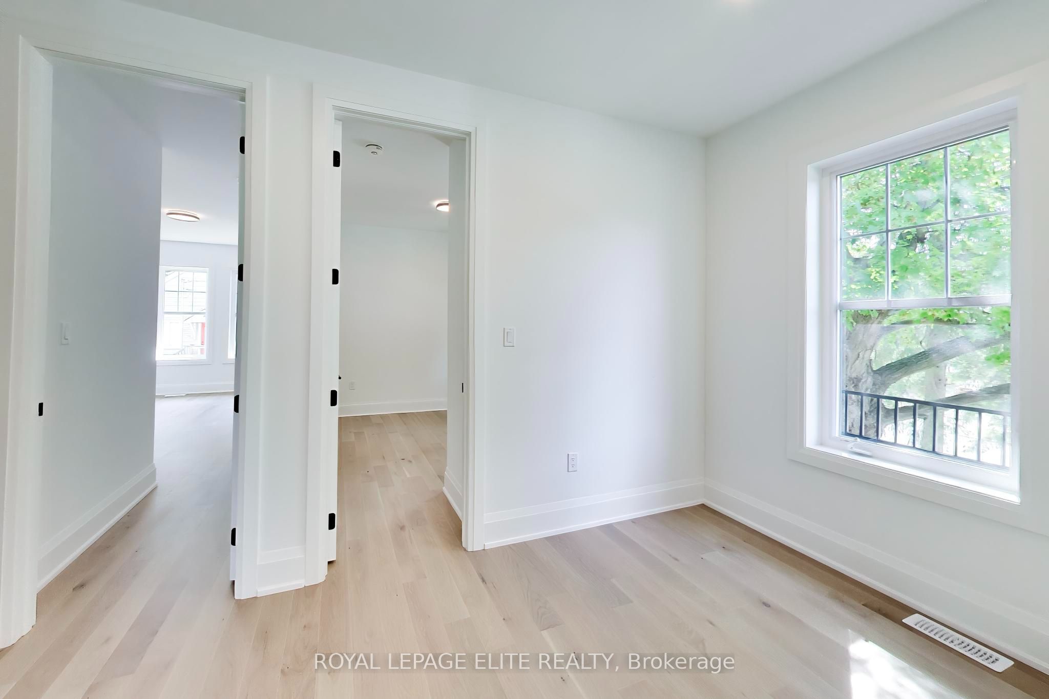 7 Dennison Street S Property Photo 22