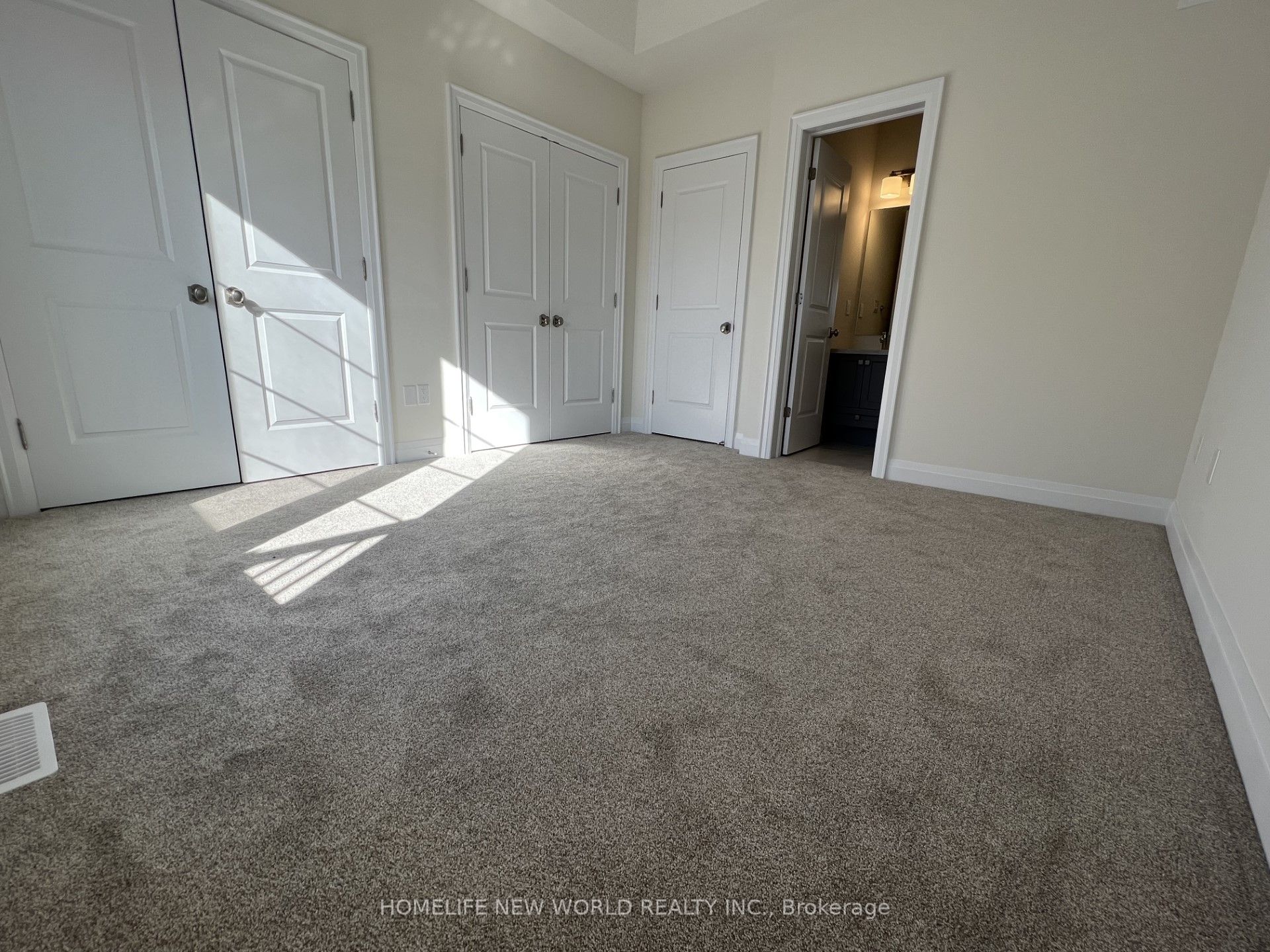 4193 Major Mackenzie Drive Property Photo 13