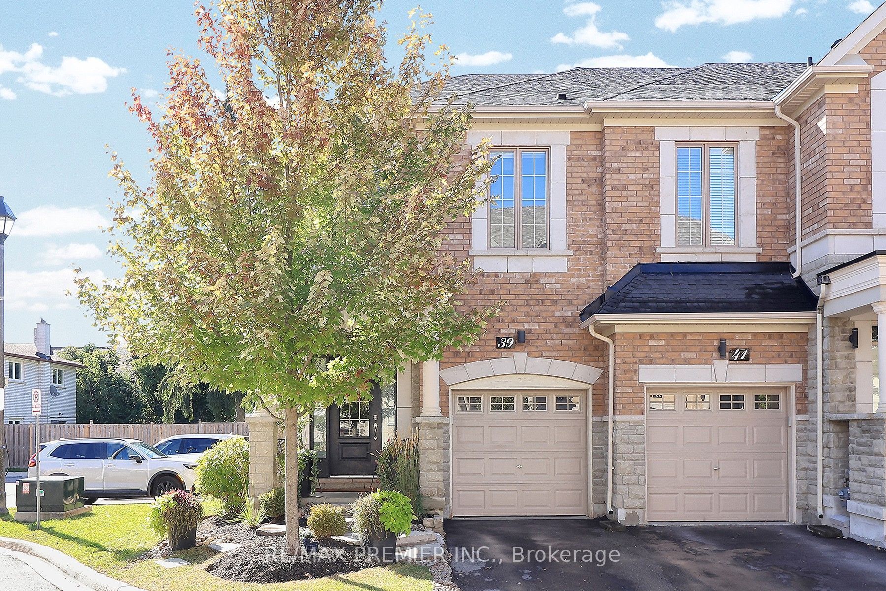 39 Caliber Court Property Photo 1