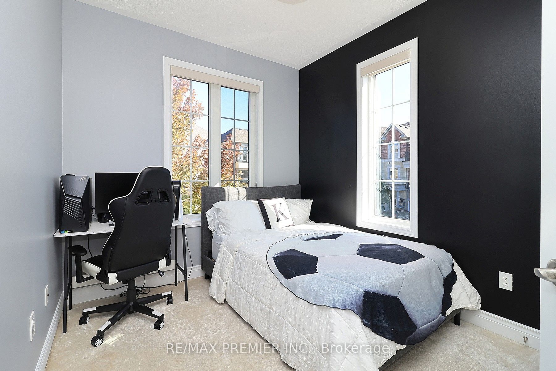39 Caliber Court Property Photo 12