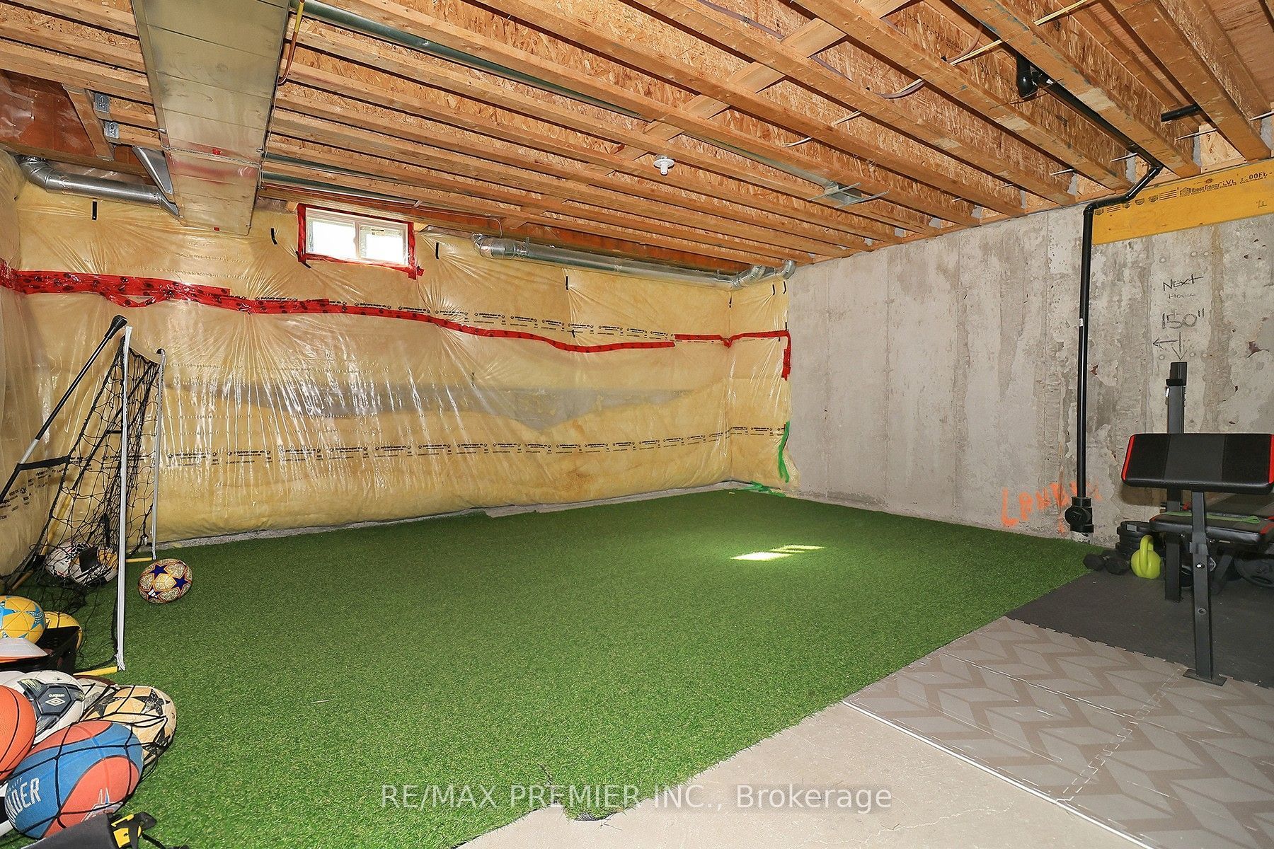 39 Caliber Court Property Photo 17