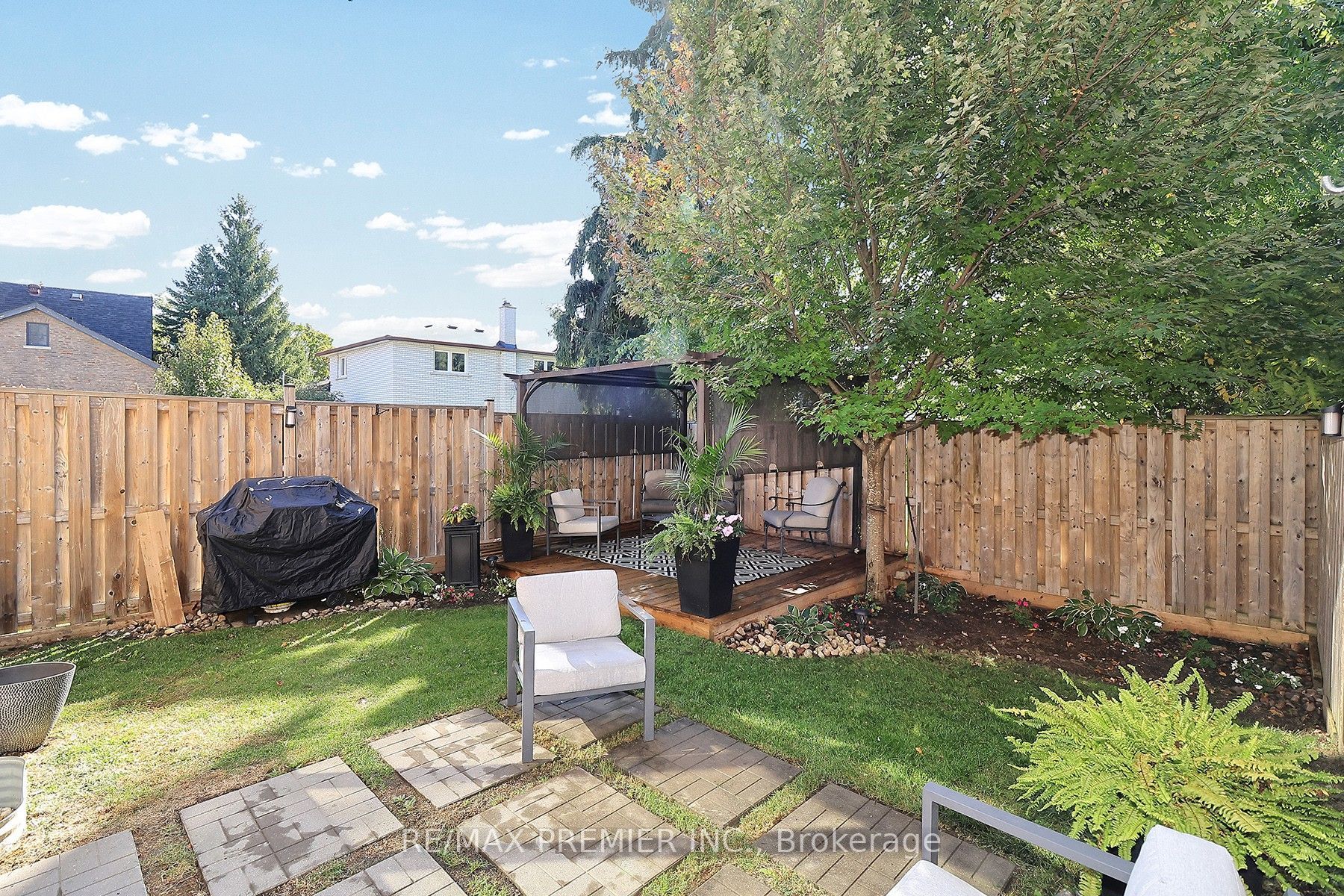 39 Caliber Court Property Photo 18