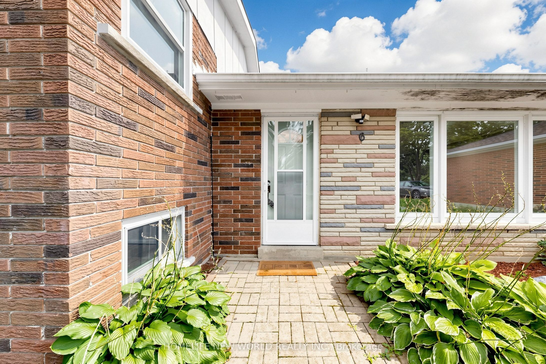6 Valleycrest Avenue Property Photo 4