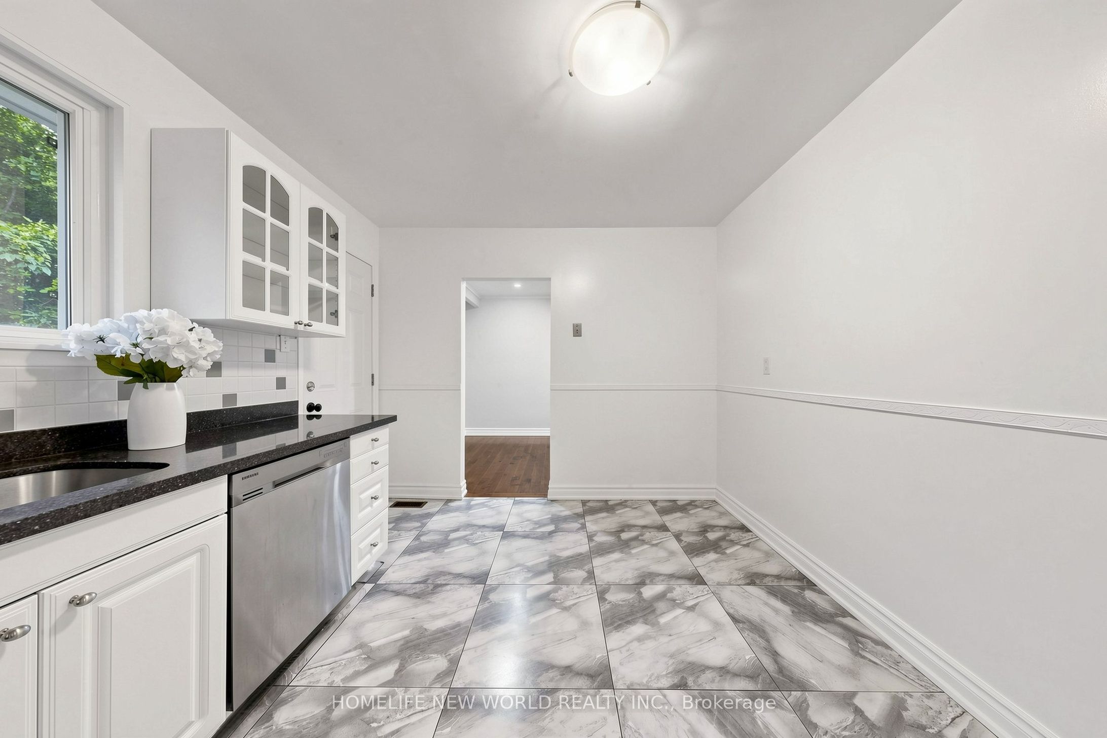6 Valleycrest Avenue Property Photo 15