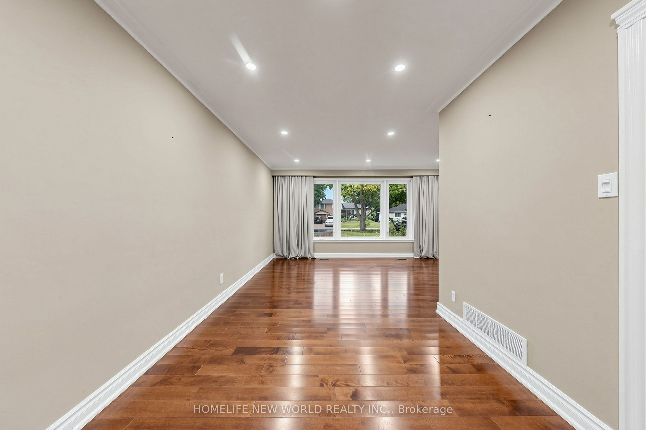 6 Valleycrest Avenue Property Photo 17