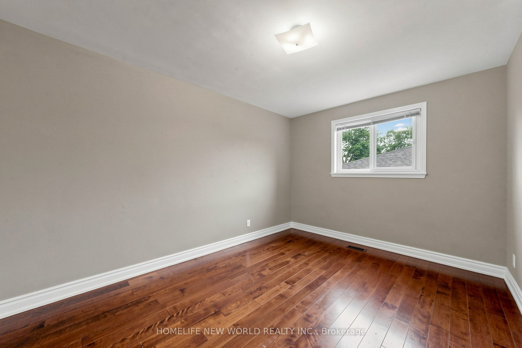 6 Valleycrest Avenue Property Photo 18