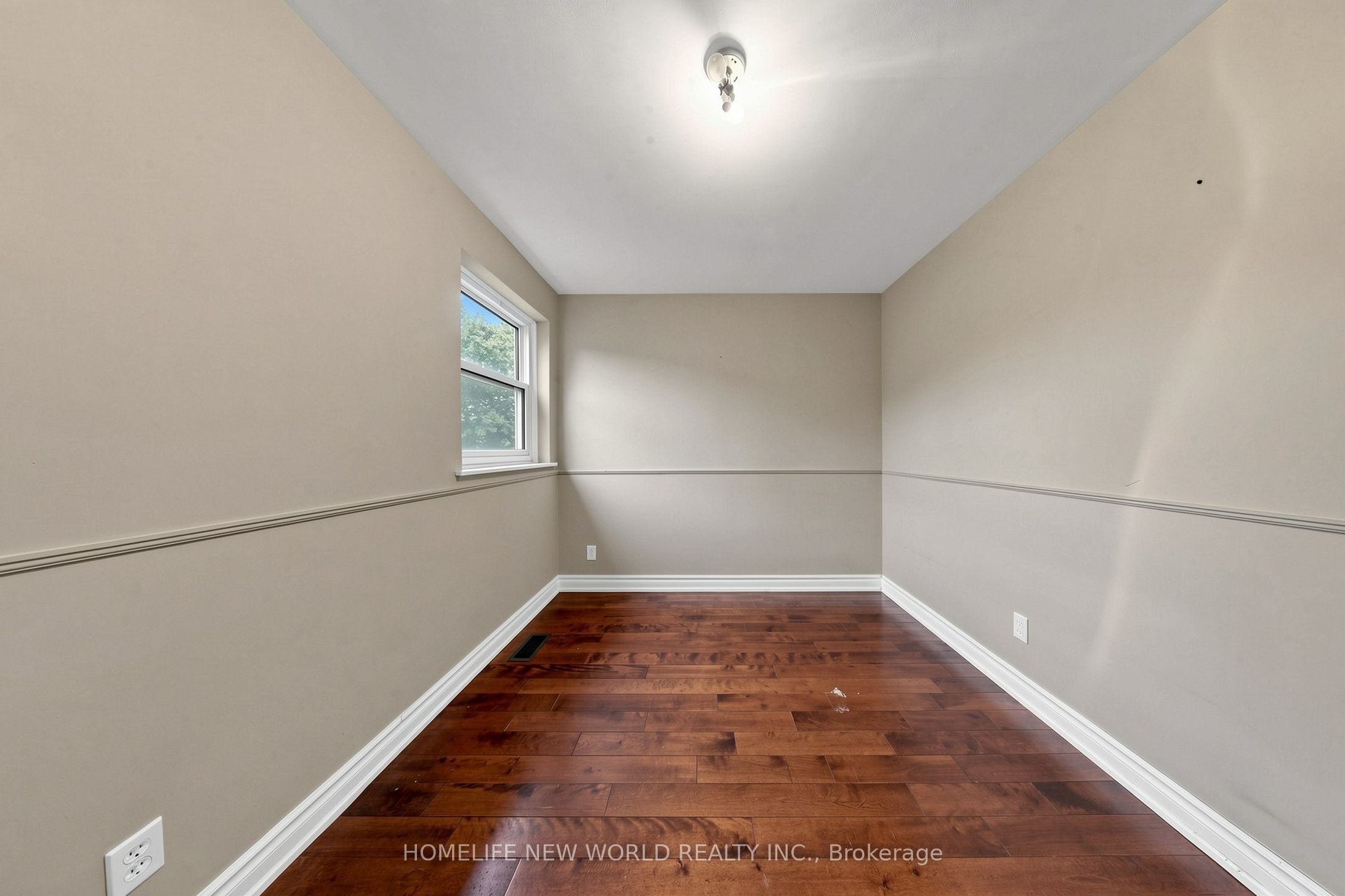 6 Valleycrest Avenue Property Photo 22