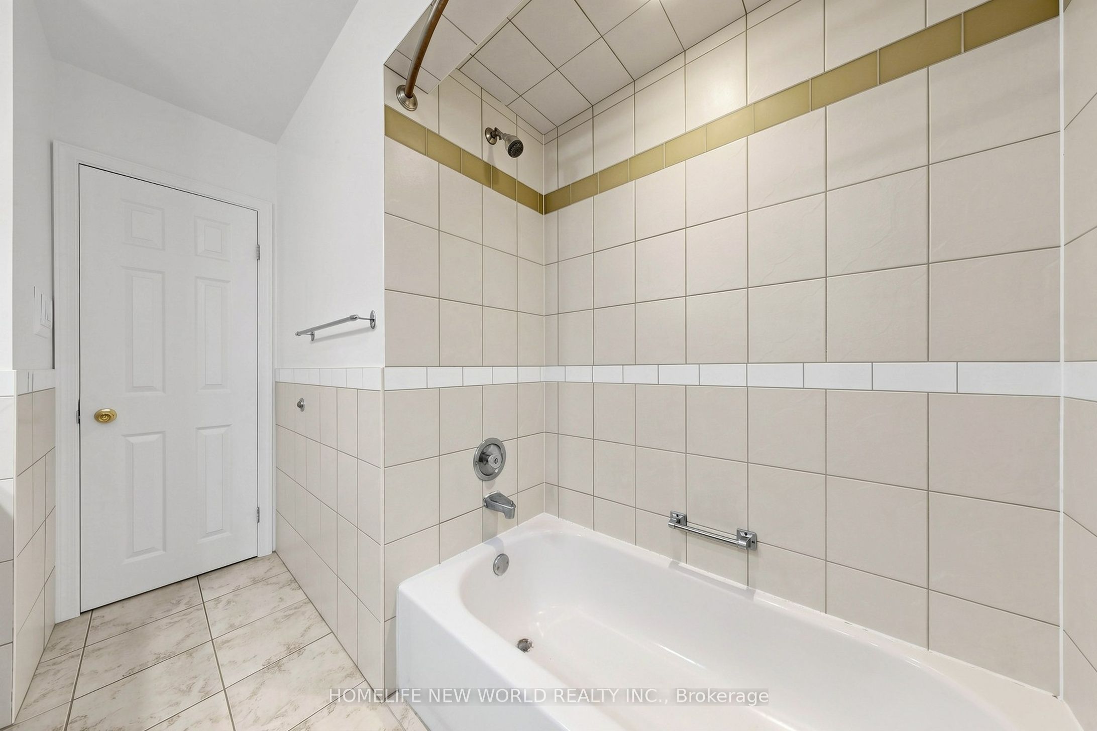 6 Valleycrest Avenue Property Photo 30