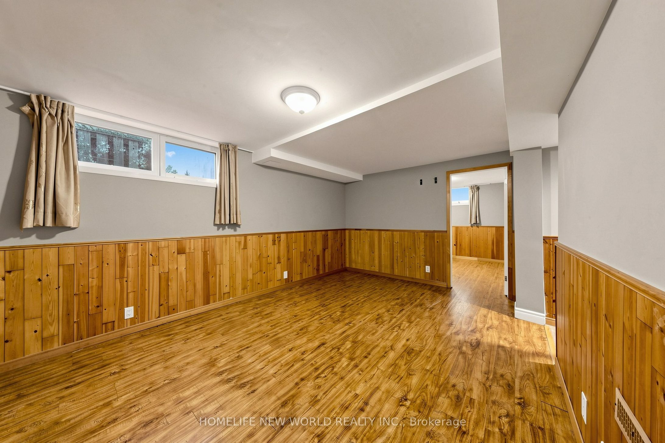 6 Valleycrest Avenue Property Photo 33