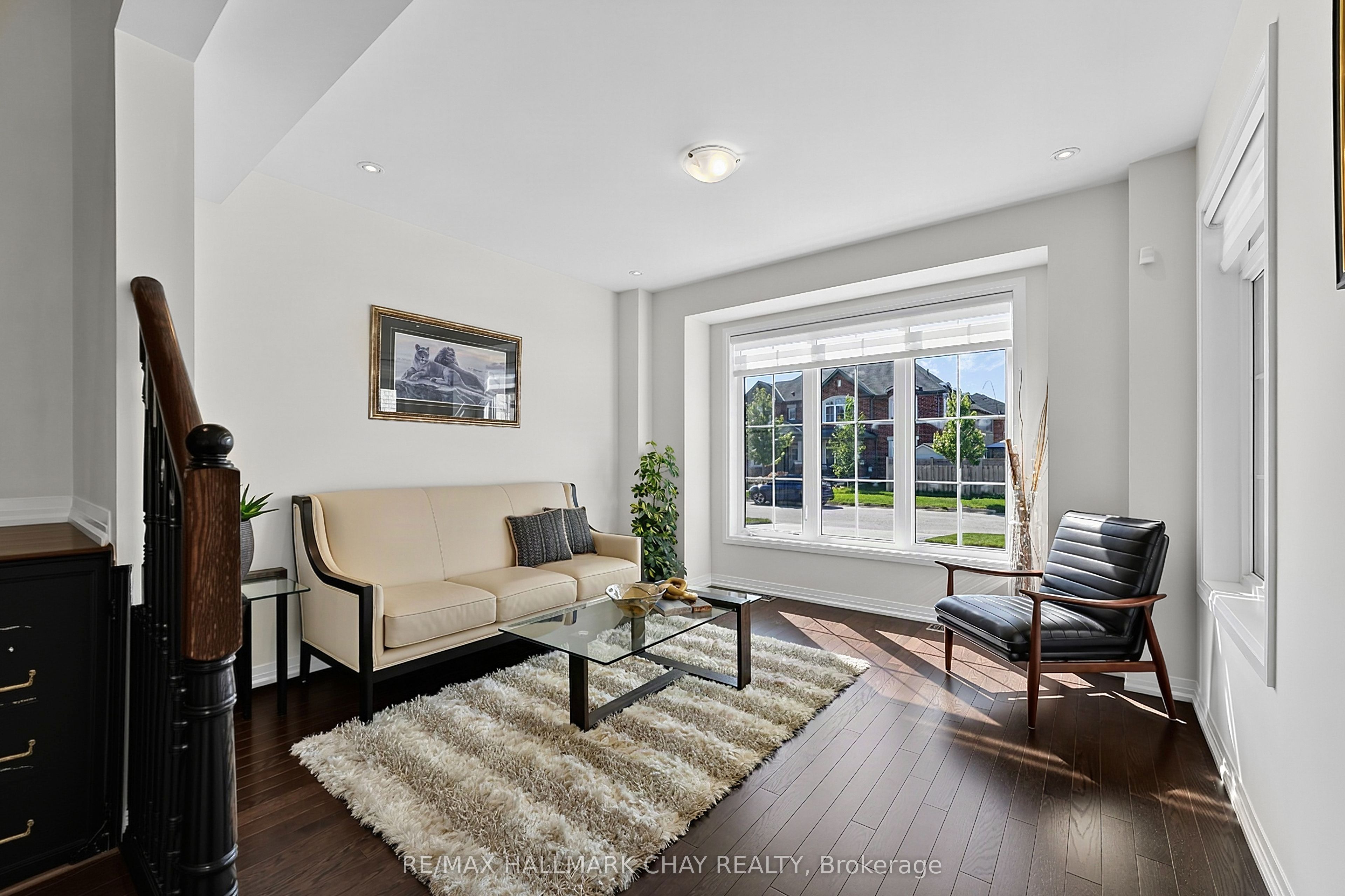 1709 Emberton Way Property Photo 8