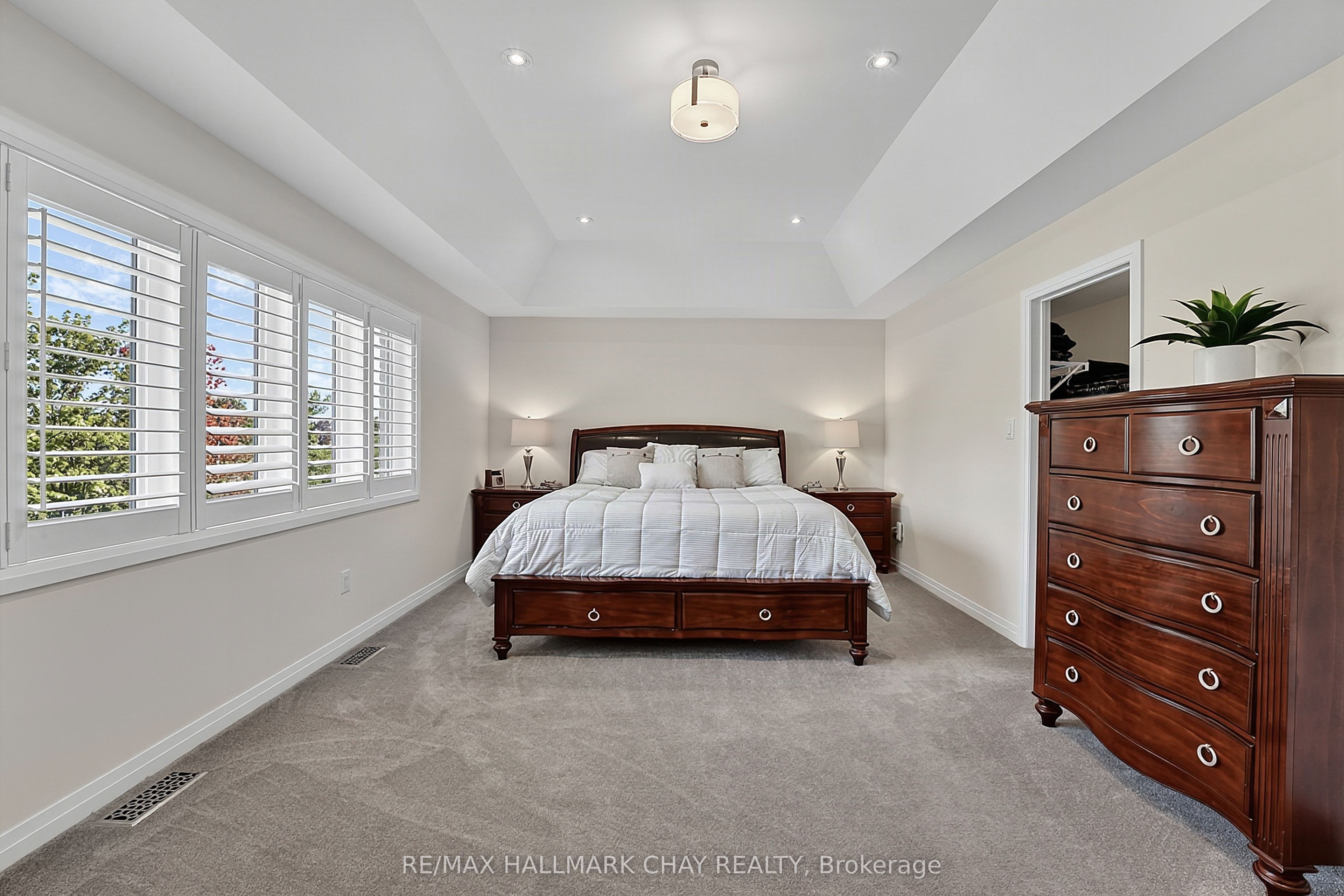 1709 Emberton Way Property Photo 19