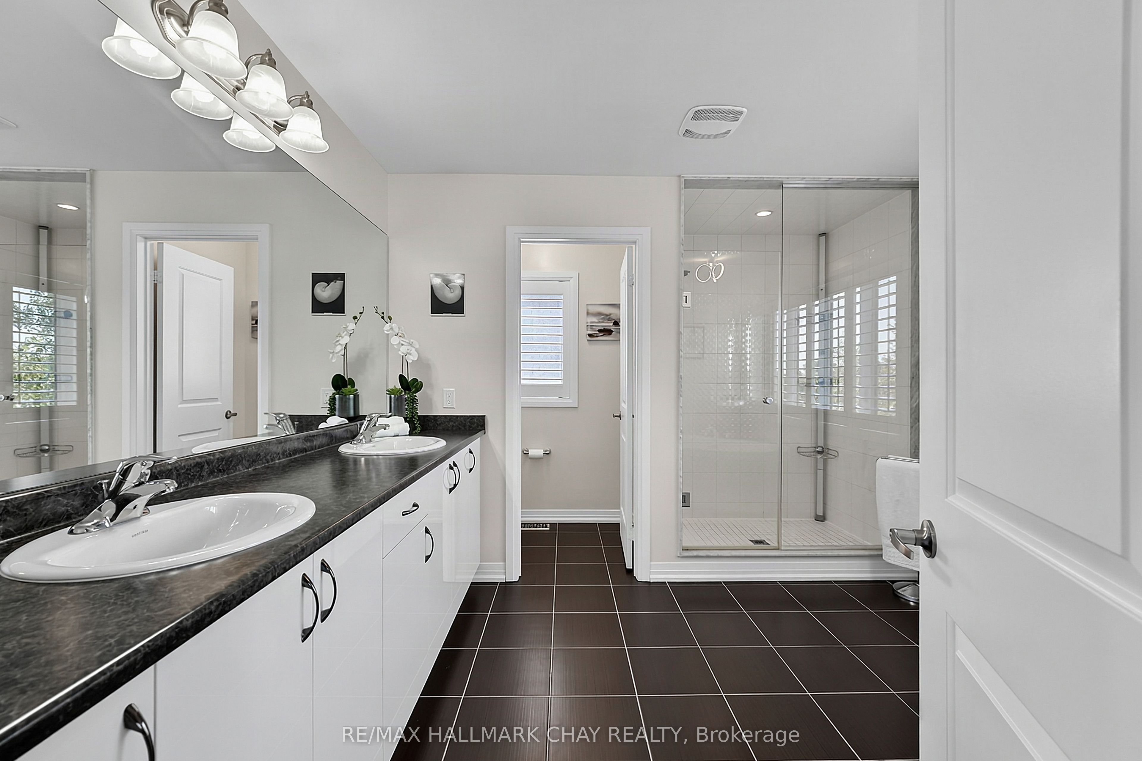 1709 Emberton Way Property Photo 22