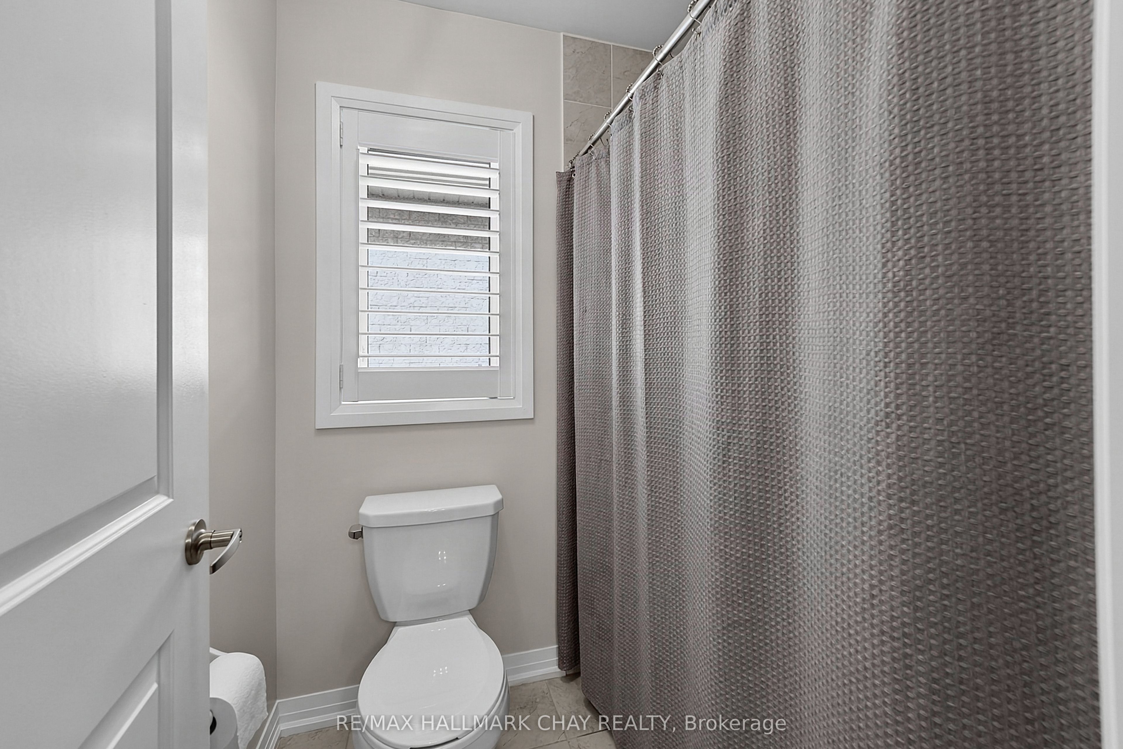 1709 Emberton Way Property Photo 30