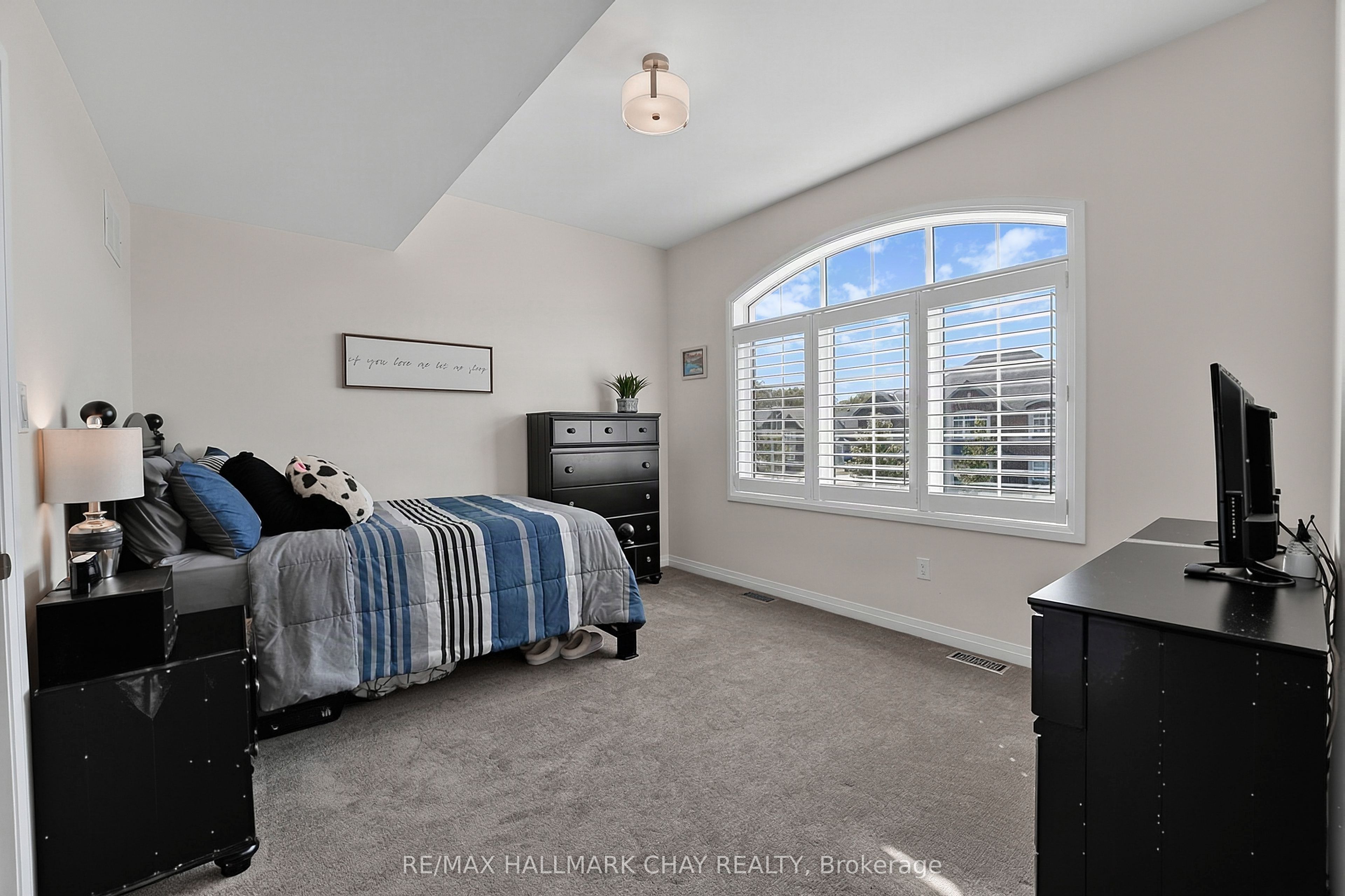 1709 Emberton Way Property Photo 31