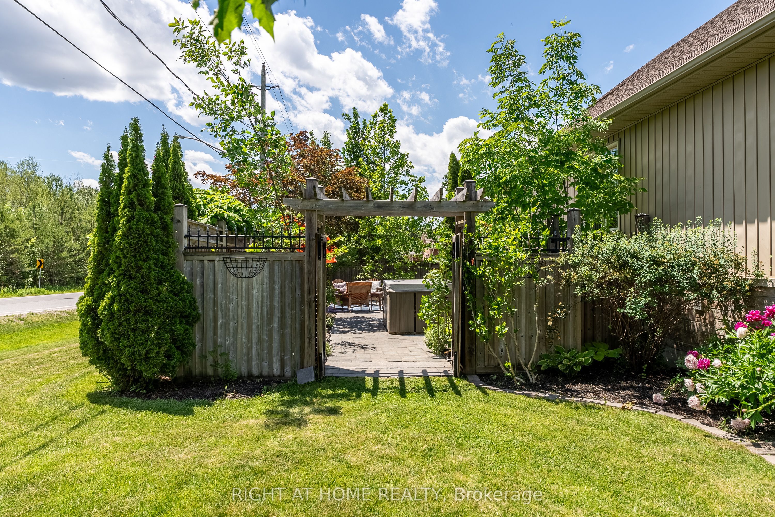 1660 Moyer Avenue Property Photo 34