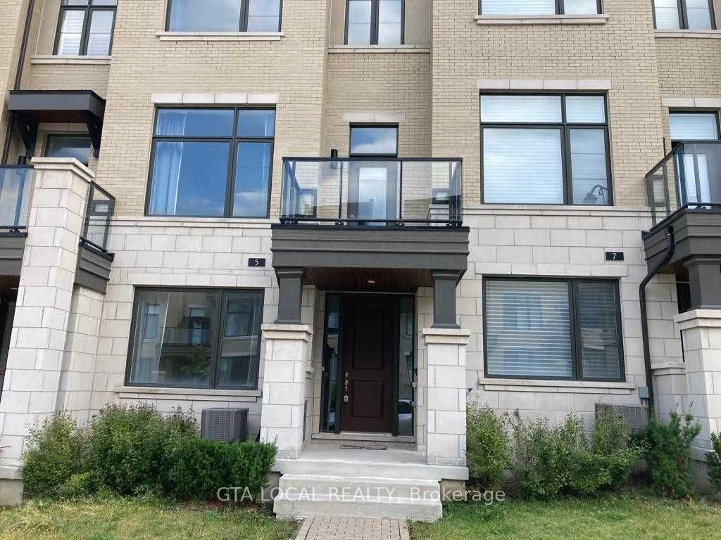 5 Aylin Crescent Property Photo 1
